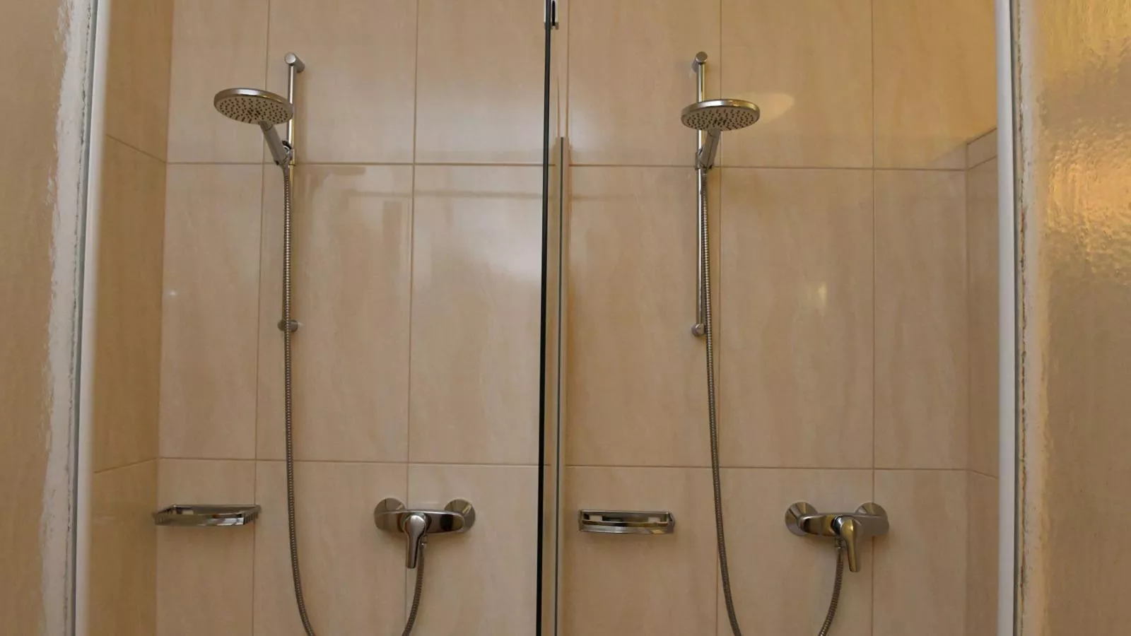 Next To The Ski Lift Top 3-Bathroom
