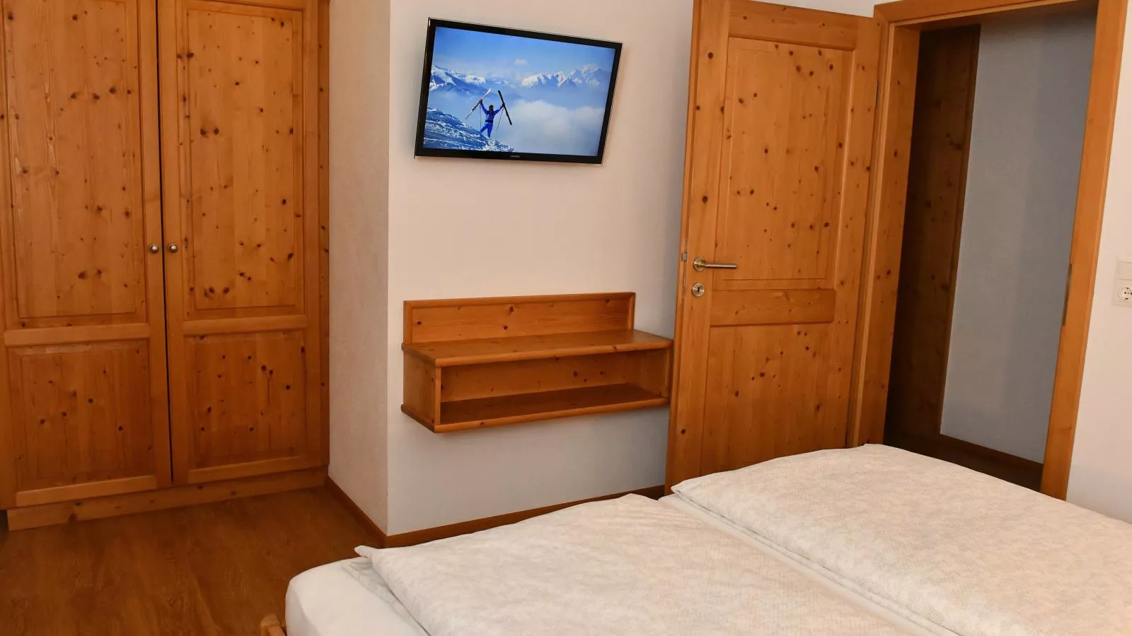 Next To The Ski Lift Top 3 und 4-Bedroom