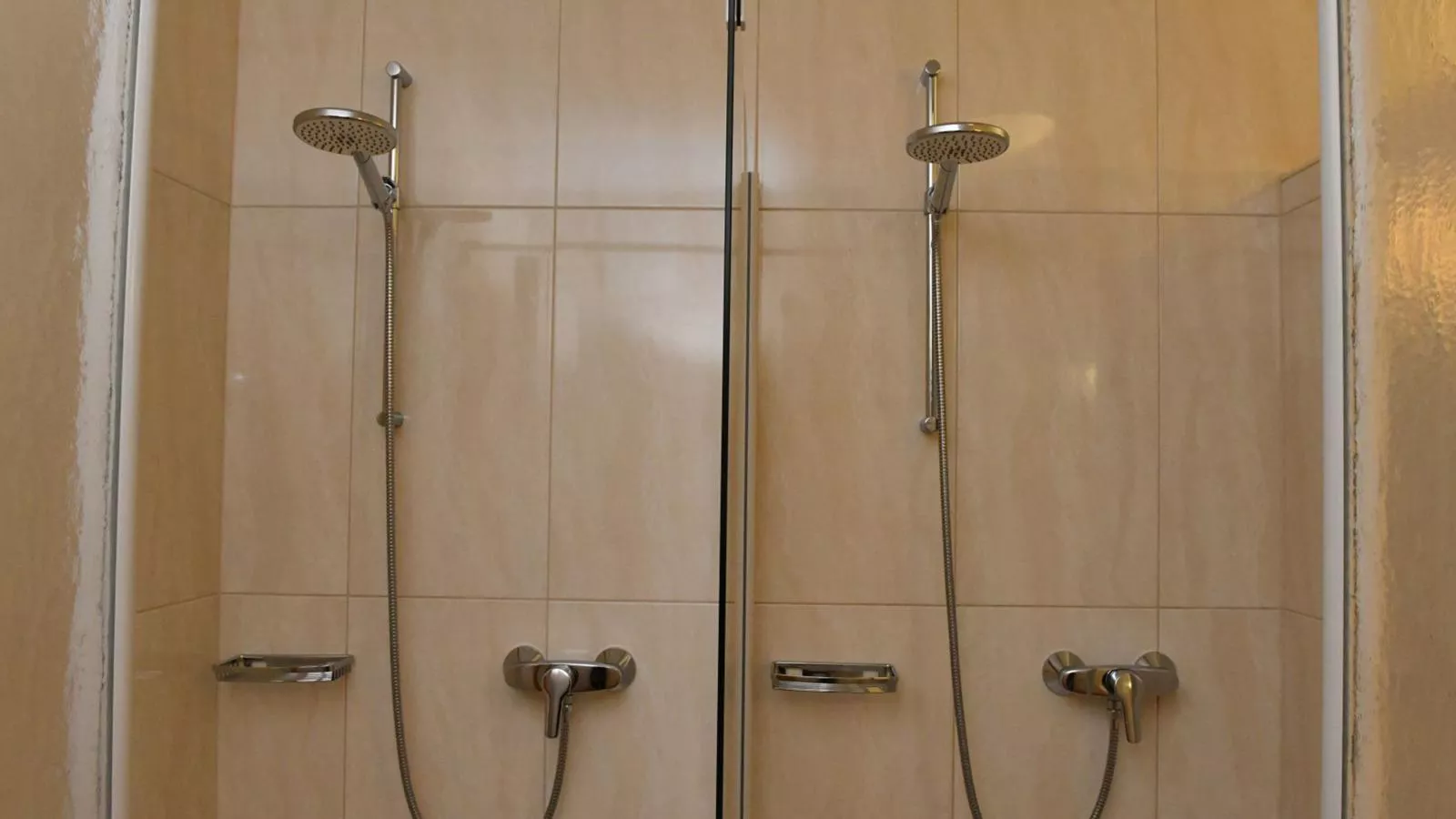 Next To The Ski Lift Top 3 und 4-Bathroom