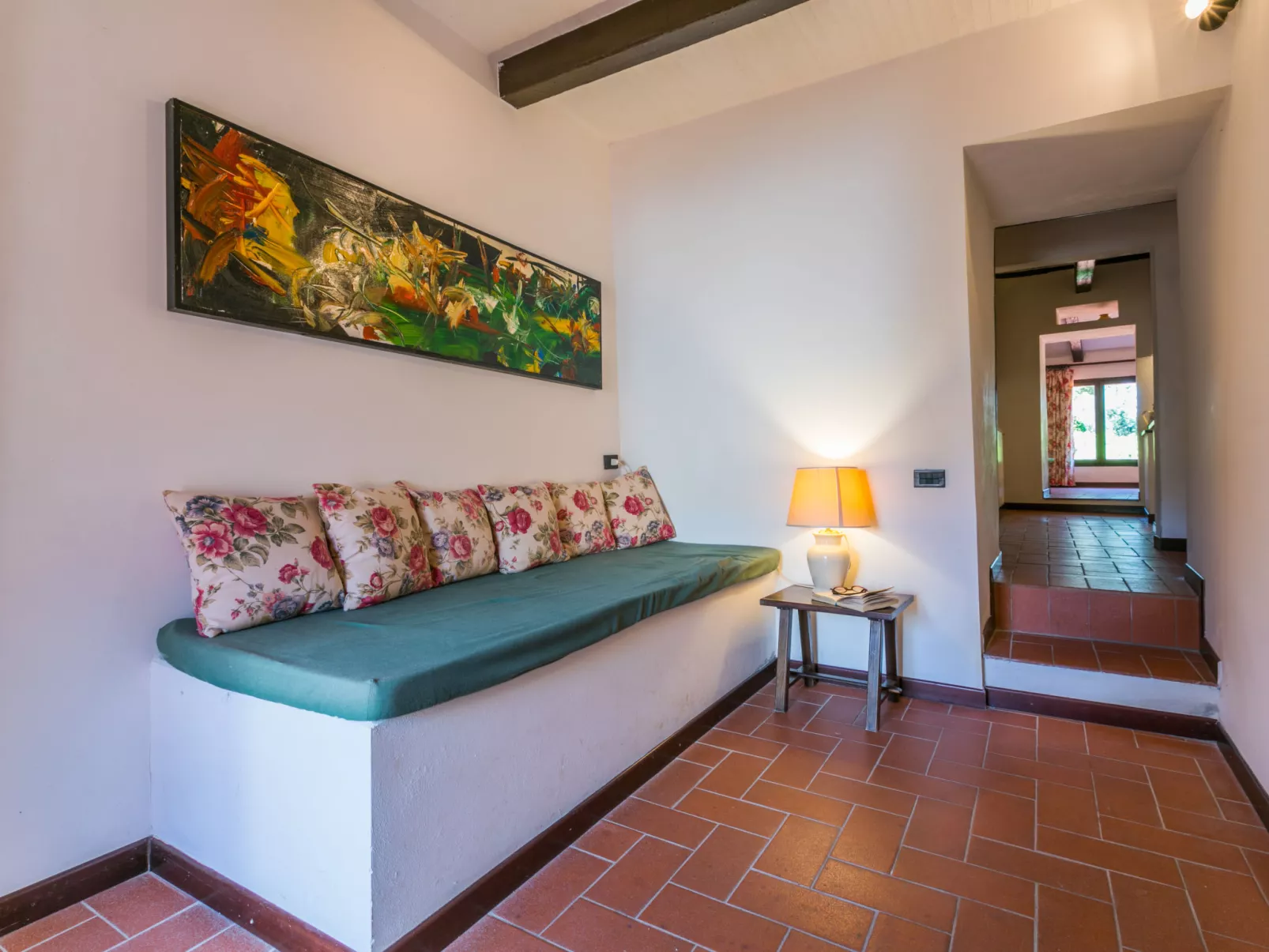 Bardeggiano - Caterina 3 (COL246)-Inside