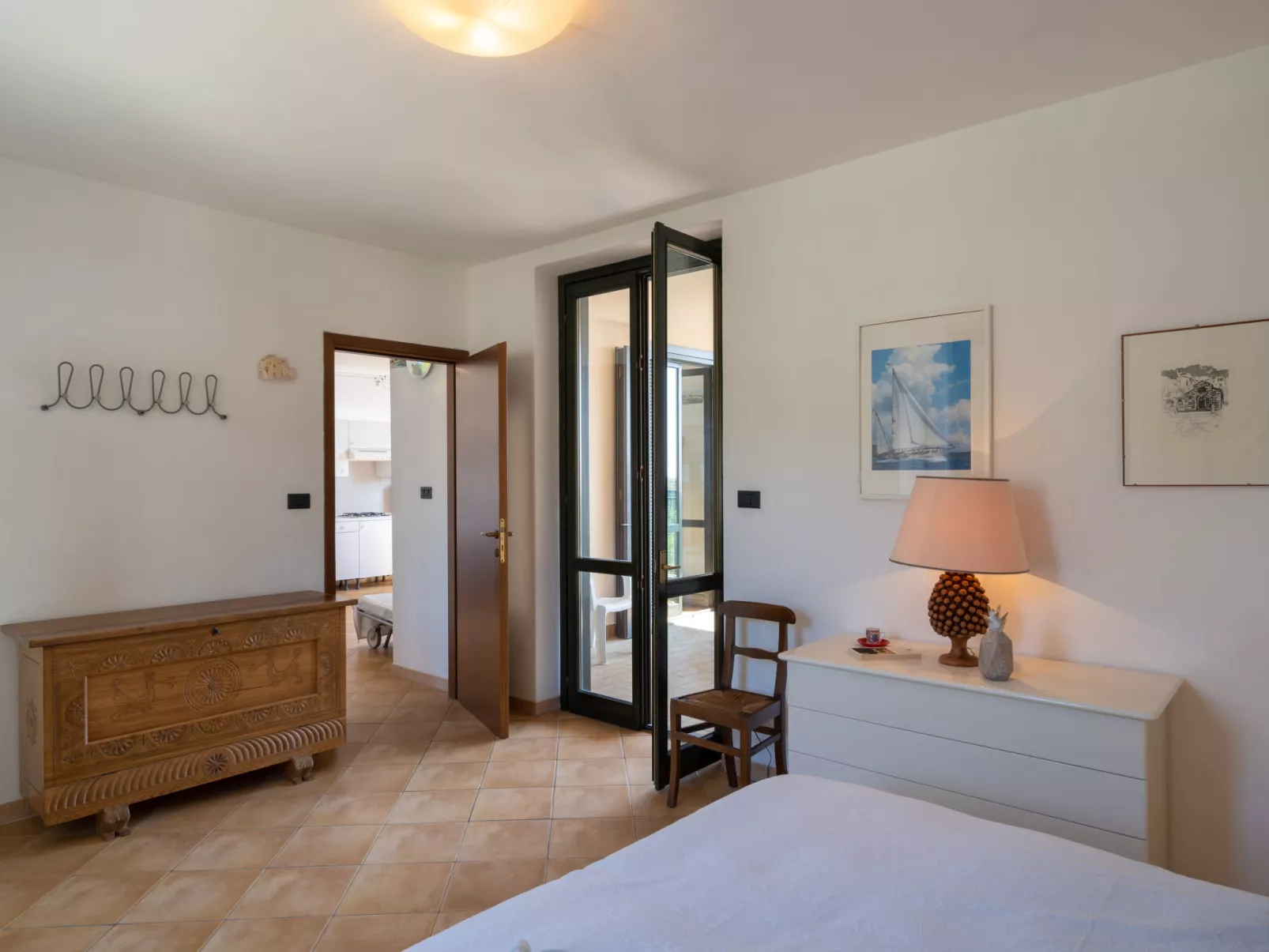 Le Margherite (SLR261)-Dedans