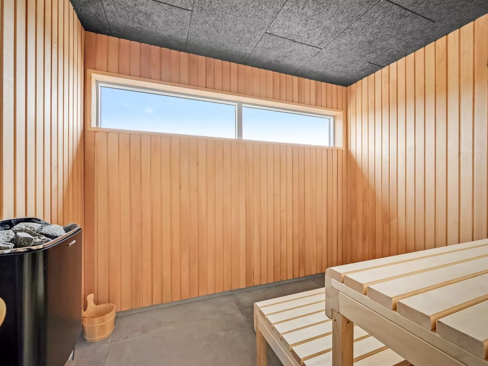 "Dreng" - 300m from the sea-Inside