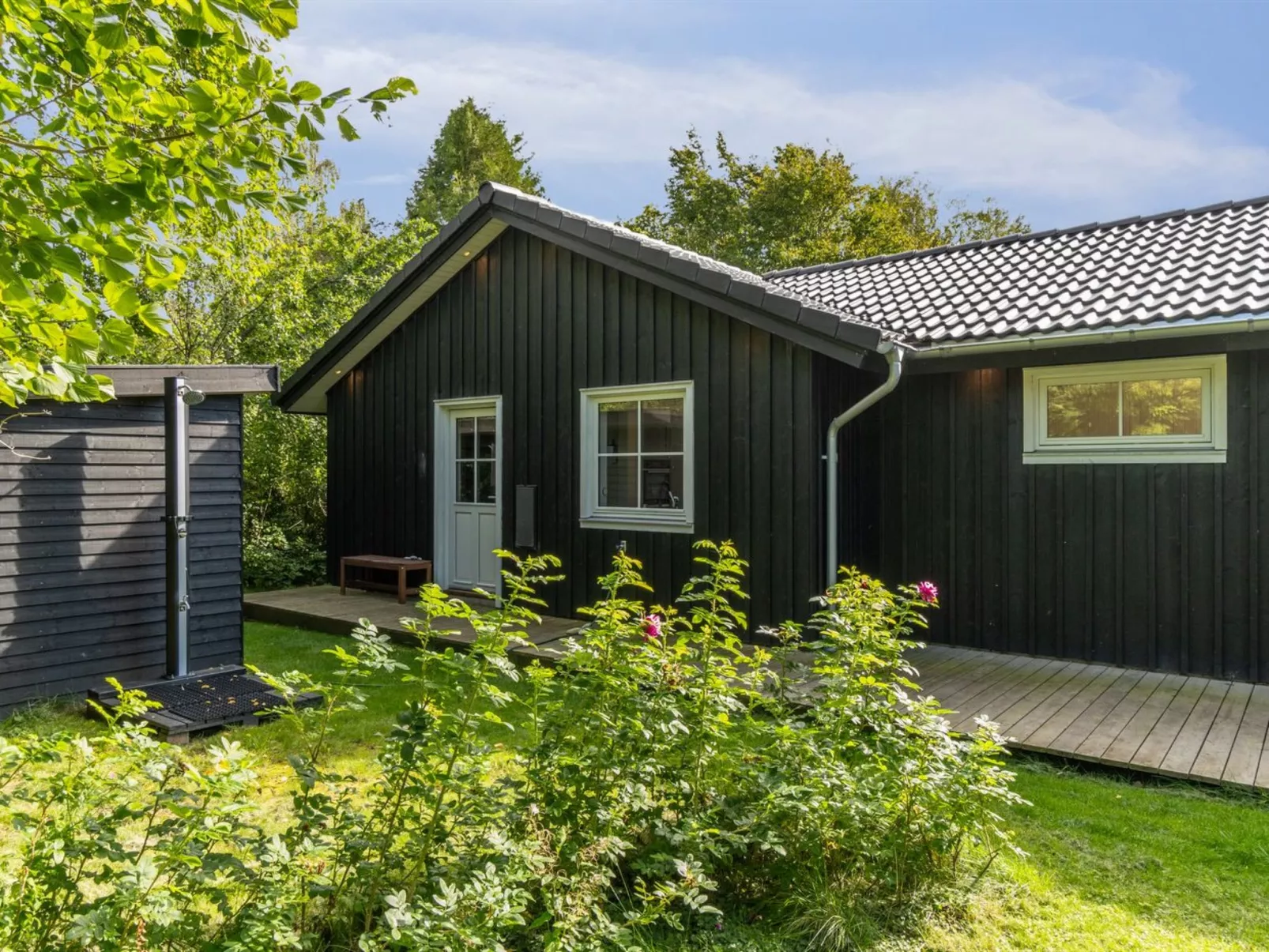 "Loviisa" - 850m from the sea-Outside