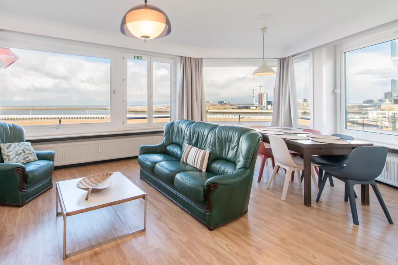 Silversant-Living room