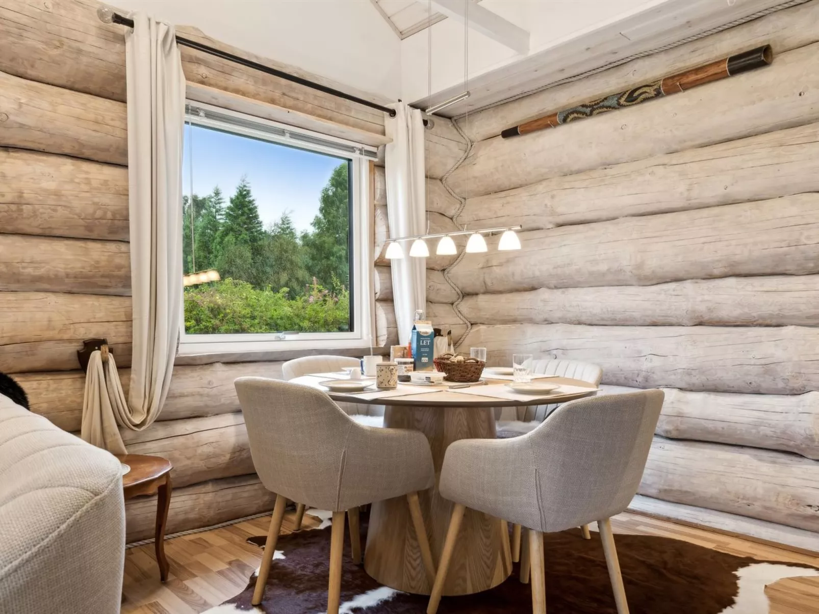 "Barni" - 7km from the sea-Inside
