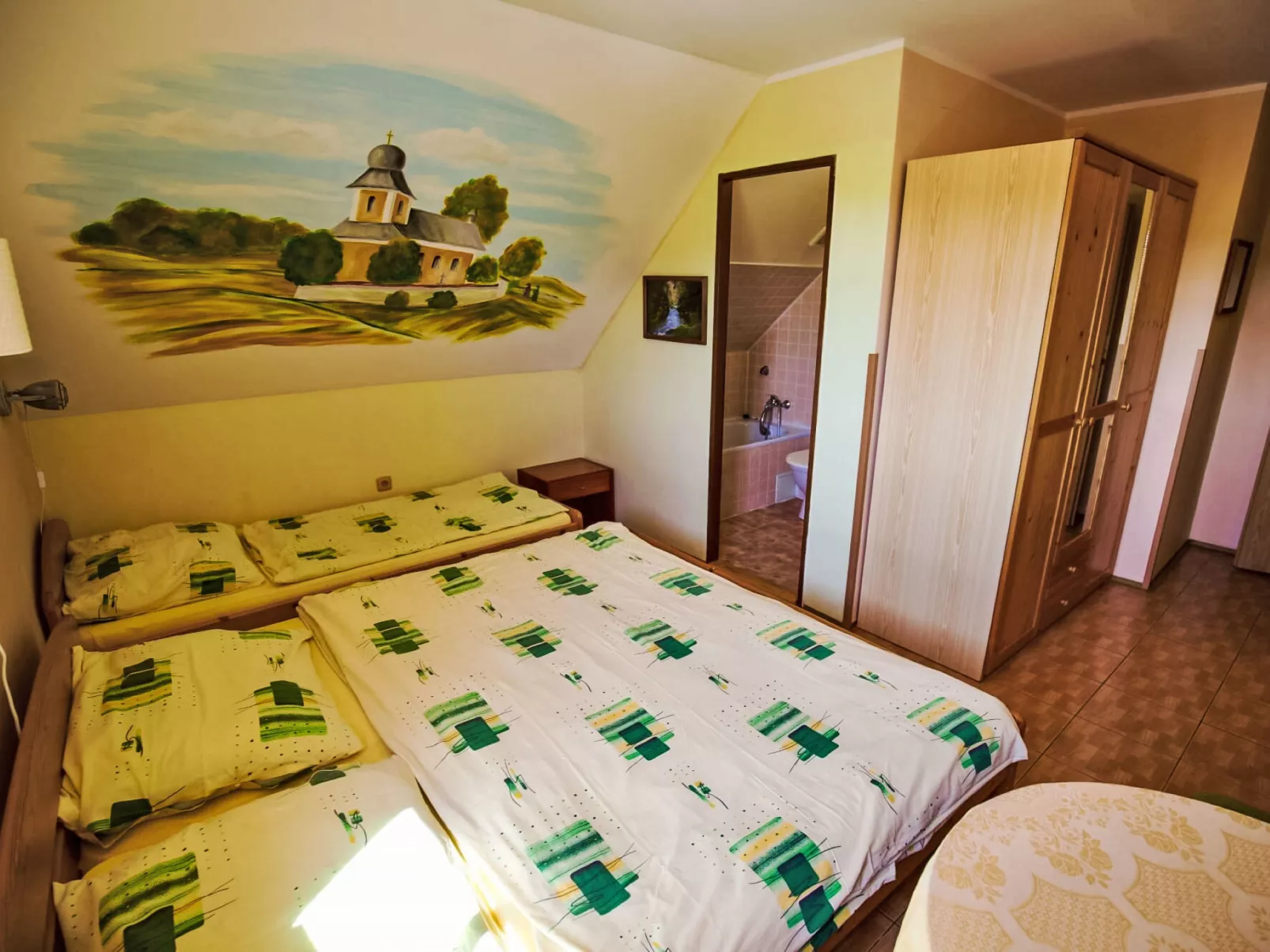 Veselý Kopec-Inside