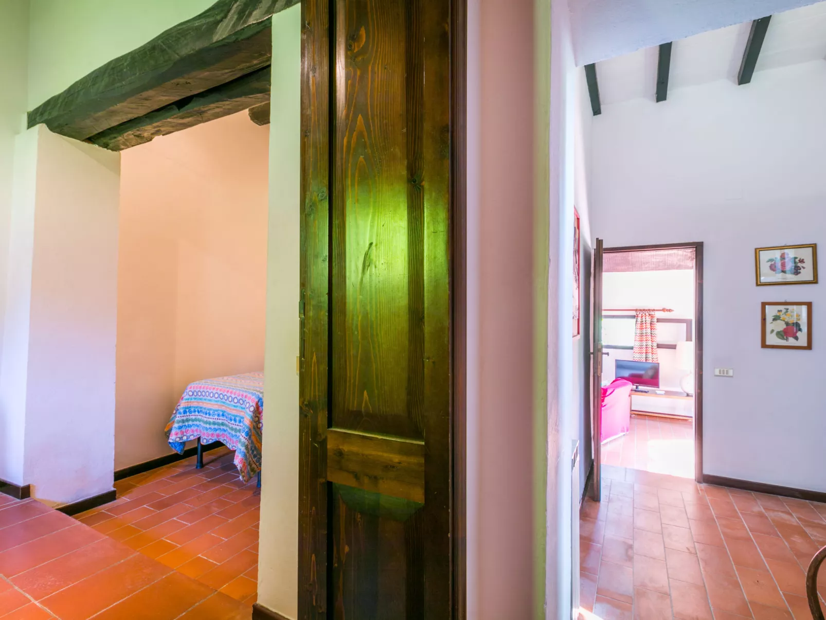Bardeggiano - Caterina 4 (COL247)-Inside