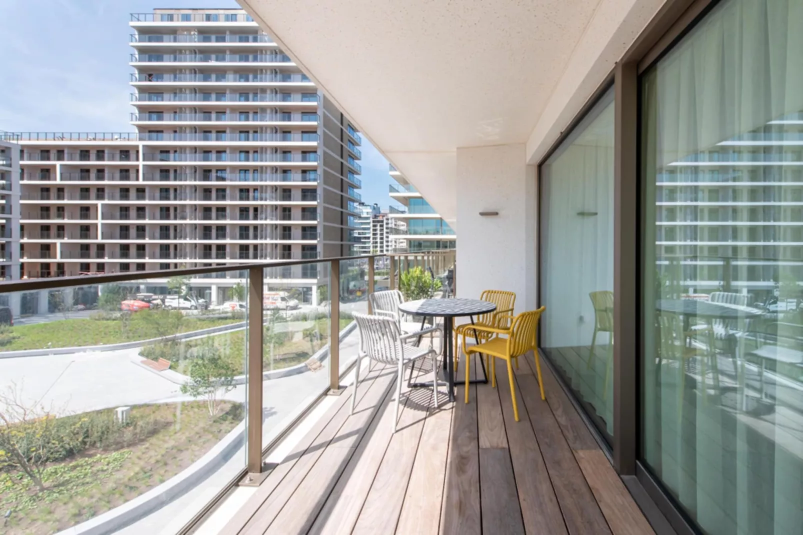 Sky Bridge-Terrace balcony