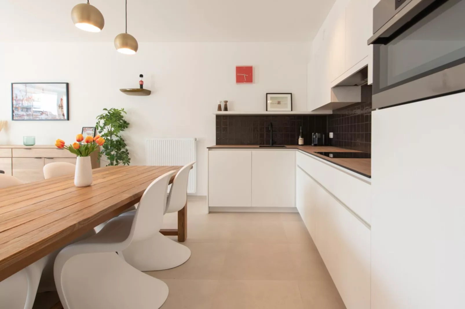 Sky Bridge-Kitchen