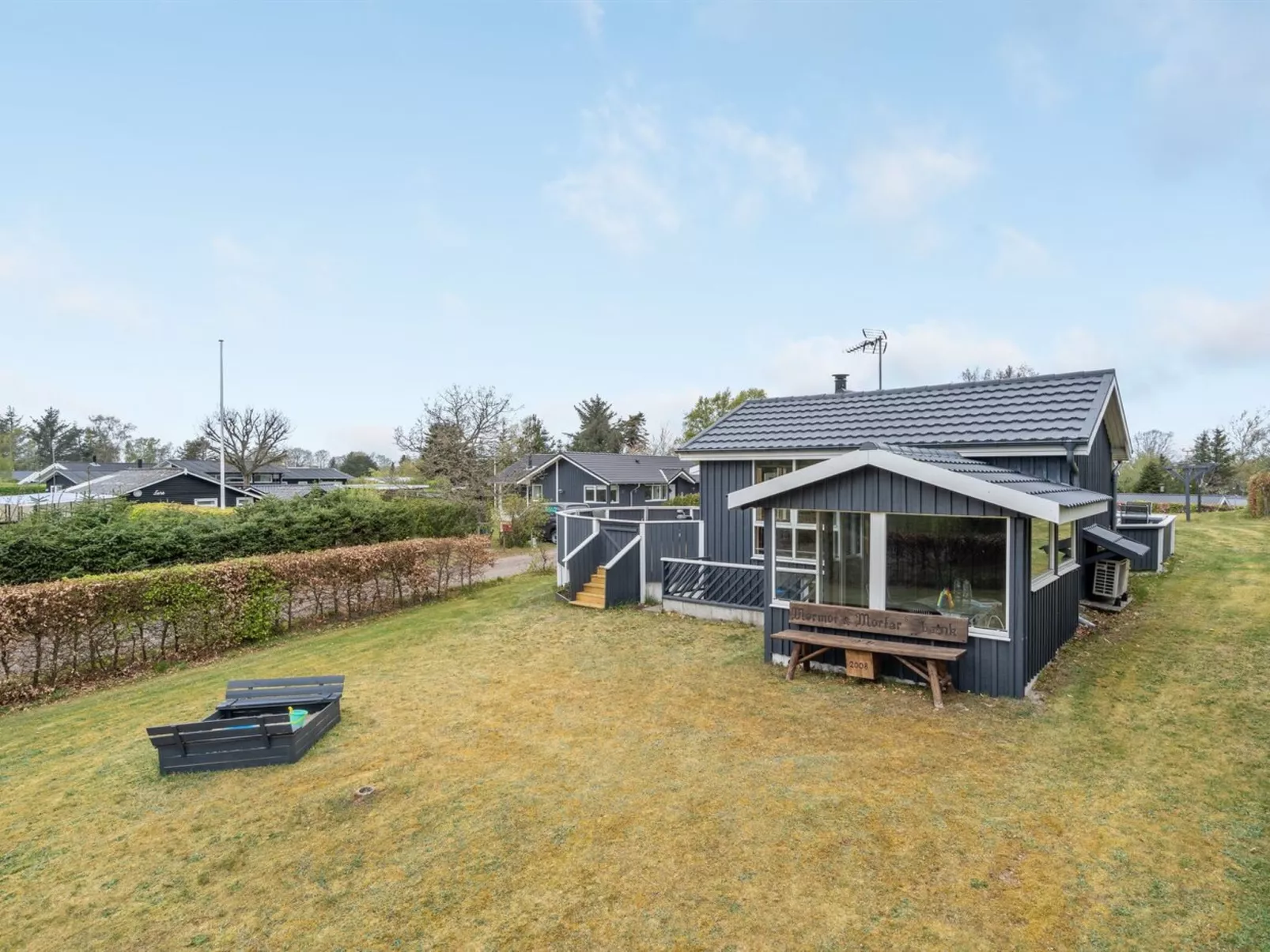 "Rafn" - 550m from the sea-Outside