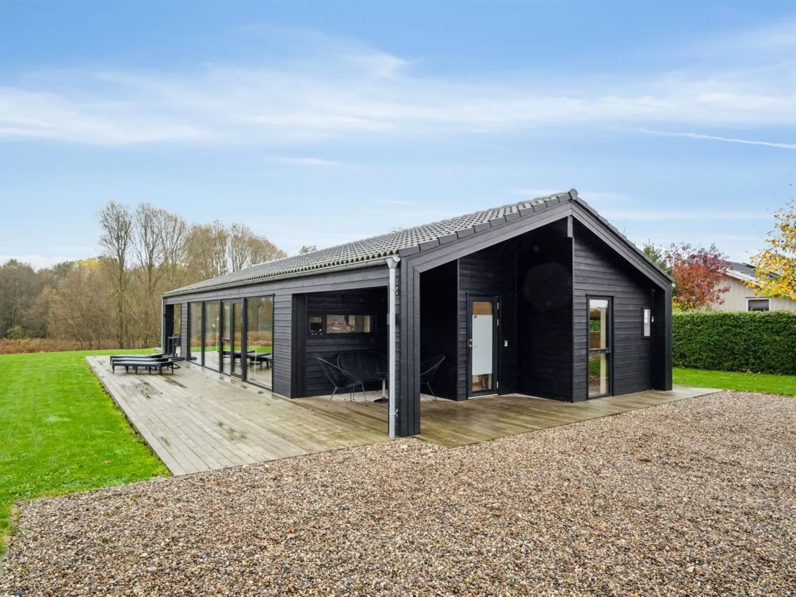 "Ehmi" - 750m from the sea-Outside