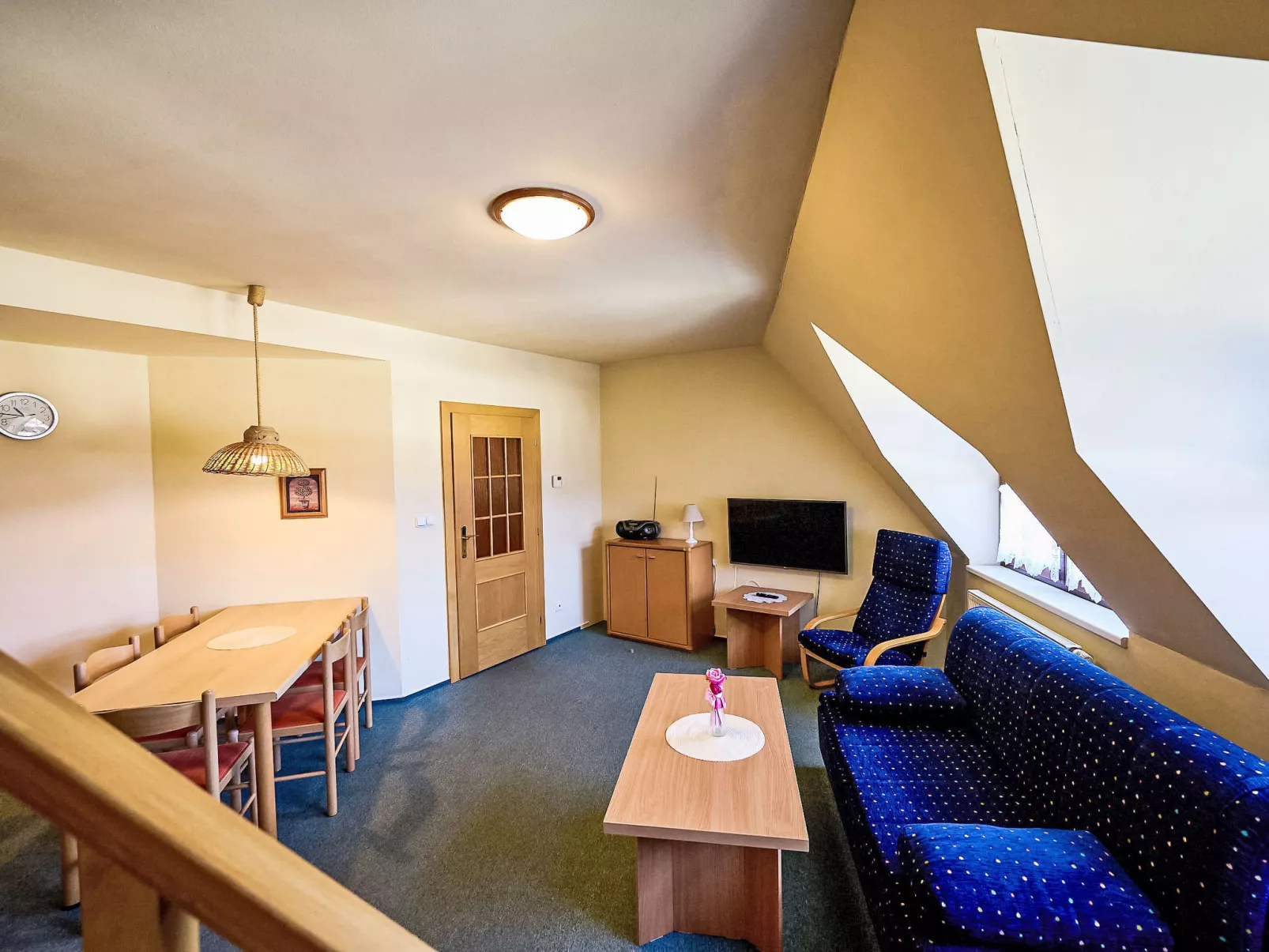 Harrachov 613-Inside