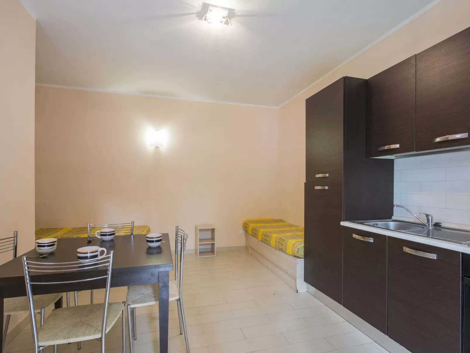 Relais-Inside