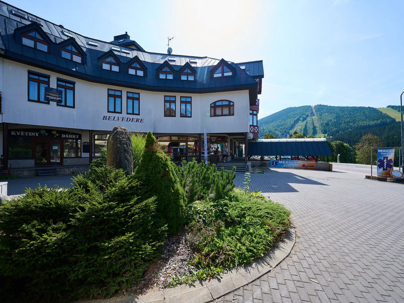 Harrachov 613-Outside