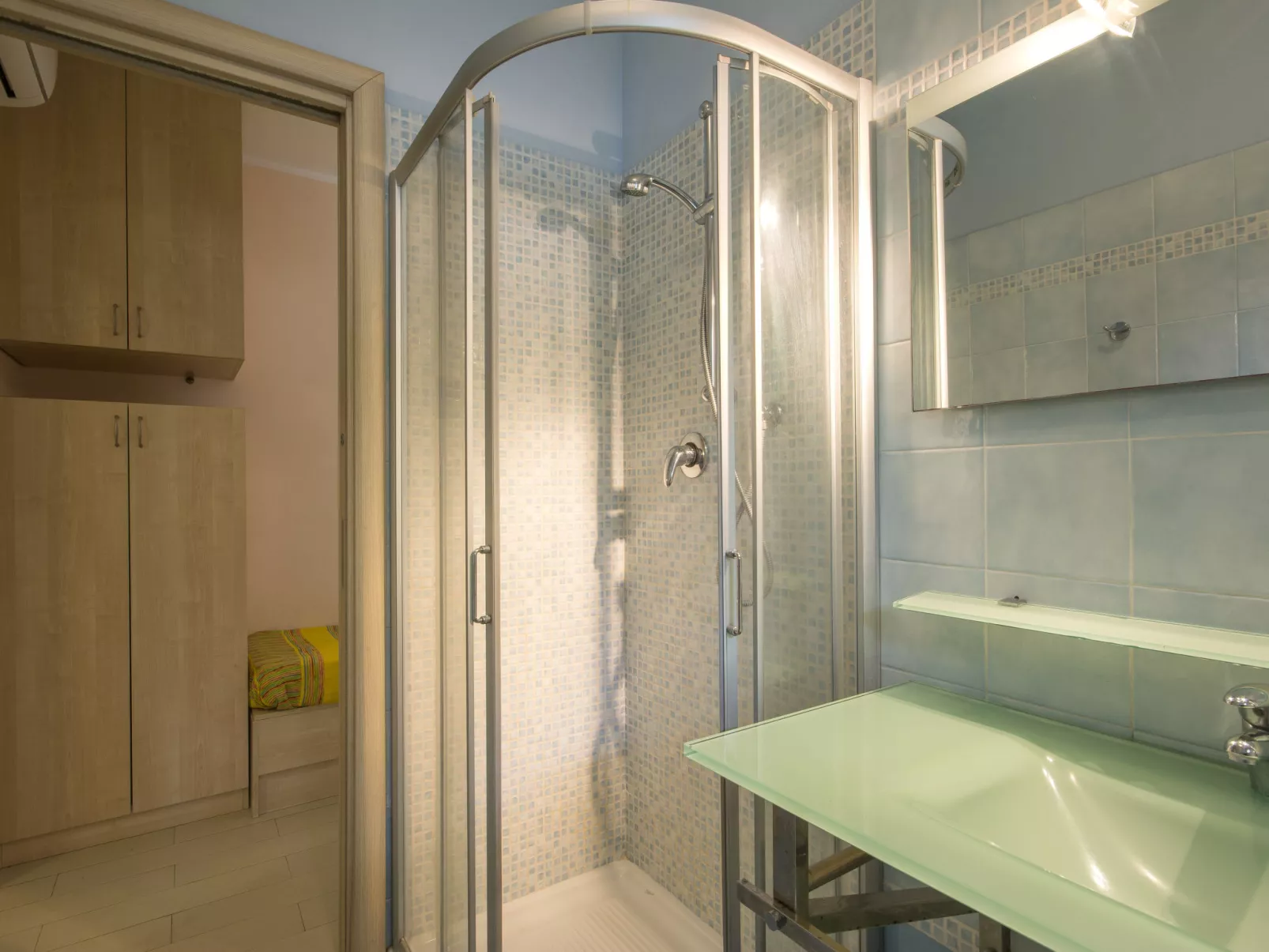 Relais-Inside