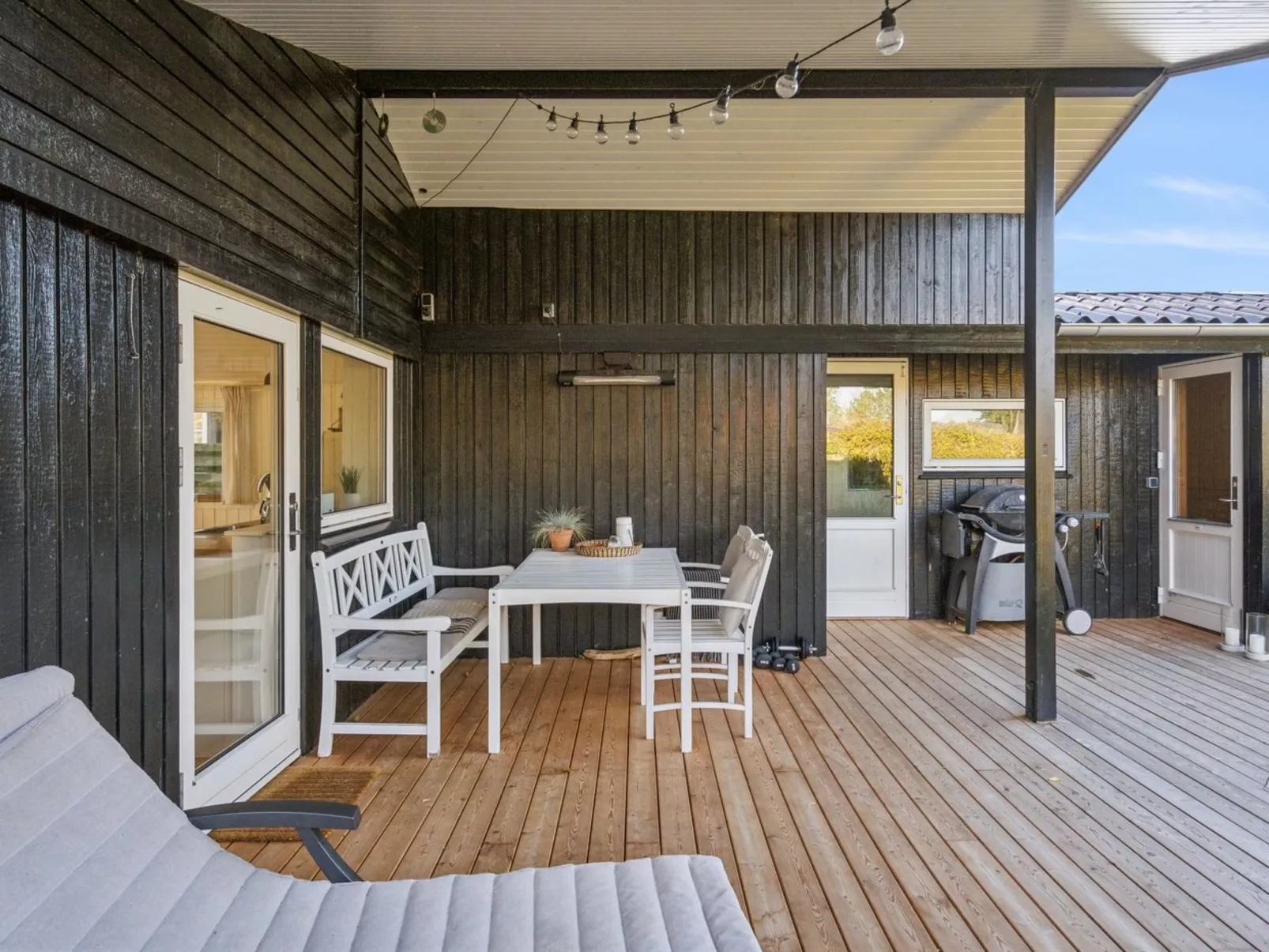 "Pedersen" - 50m from the sea-Outside