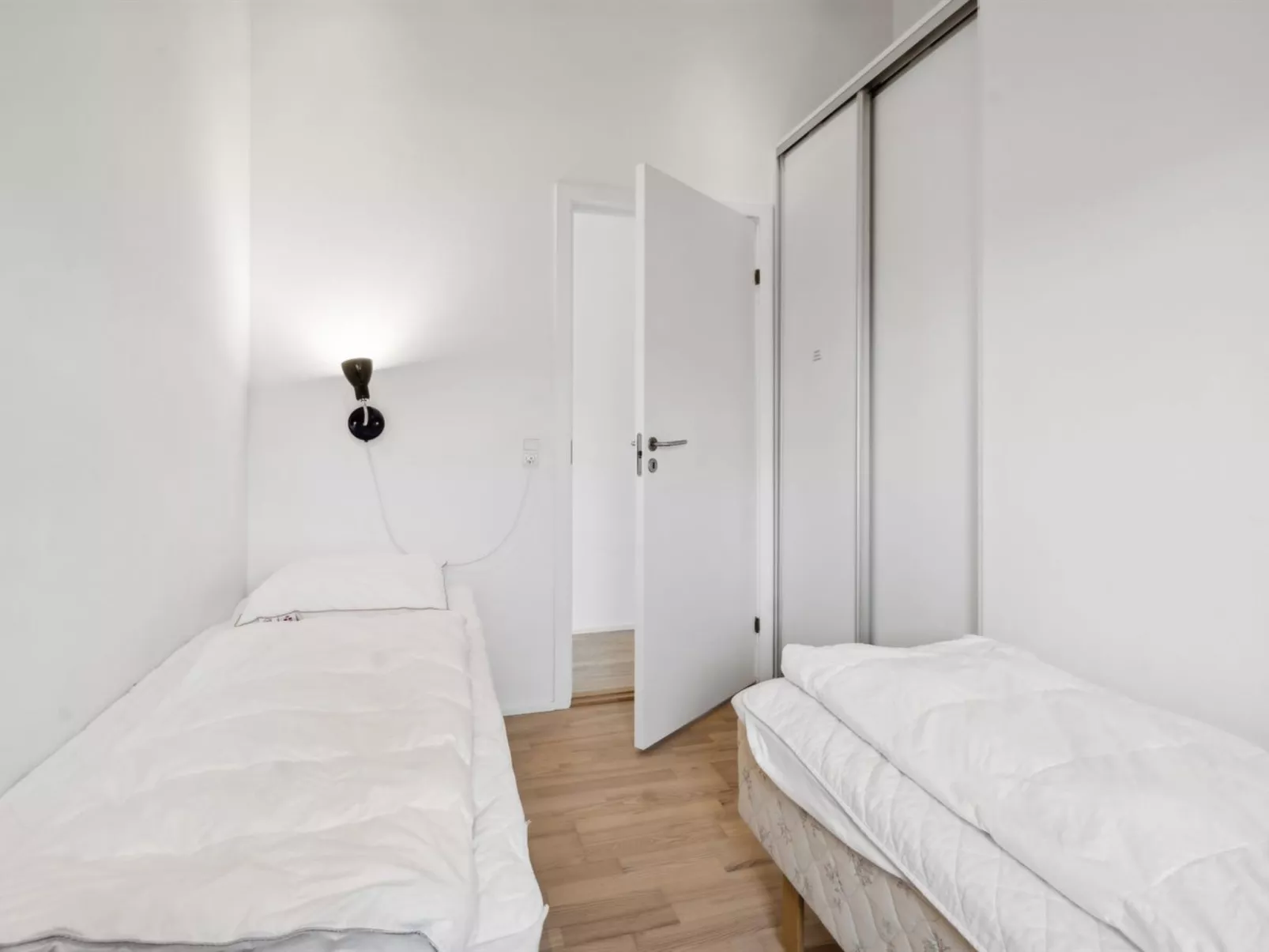 "Lio" - 200m from the sea-Inside