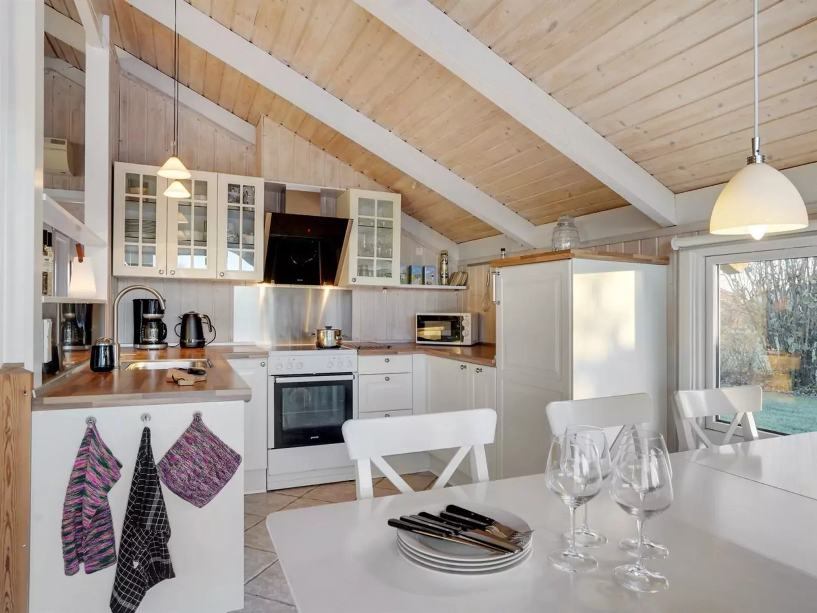 "Nilsa" - 400m from the sea-Inside