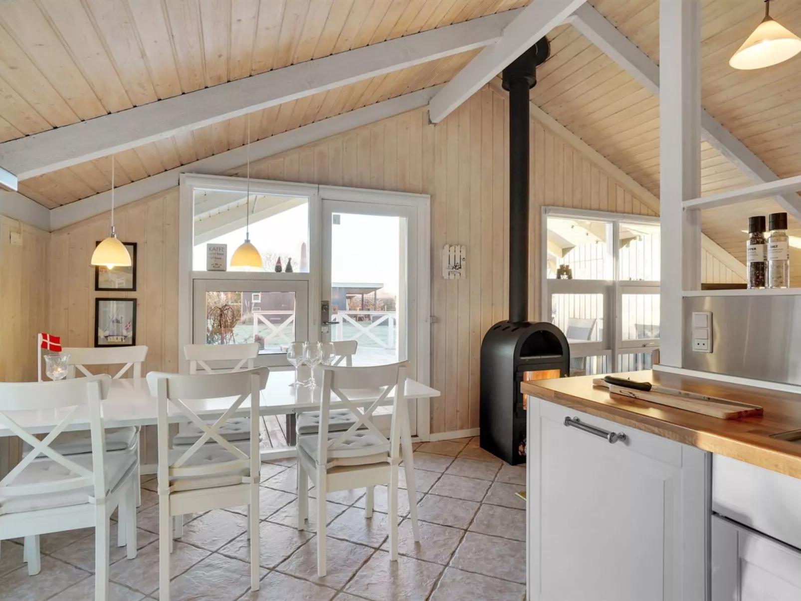 "Nilsa" - 400m from the sea-Inside