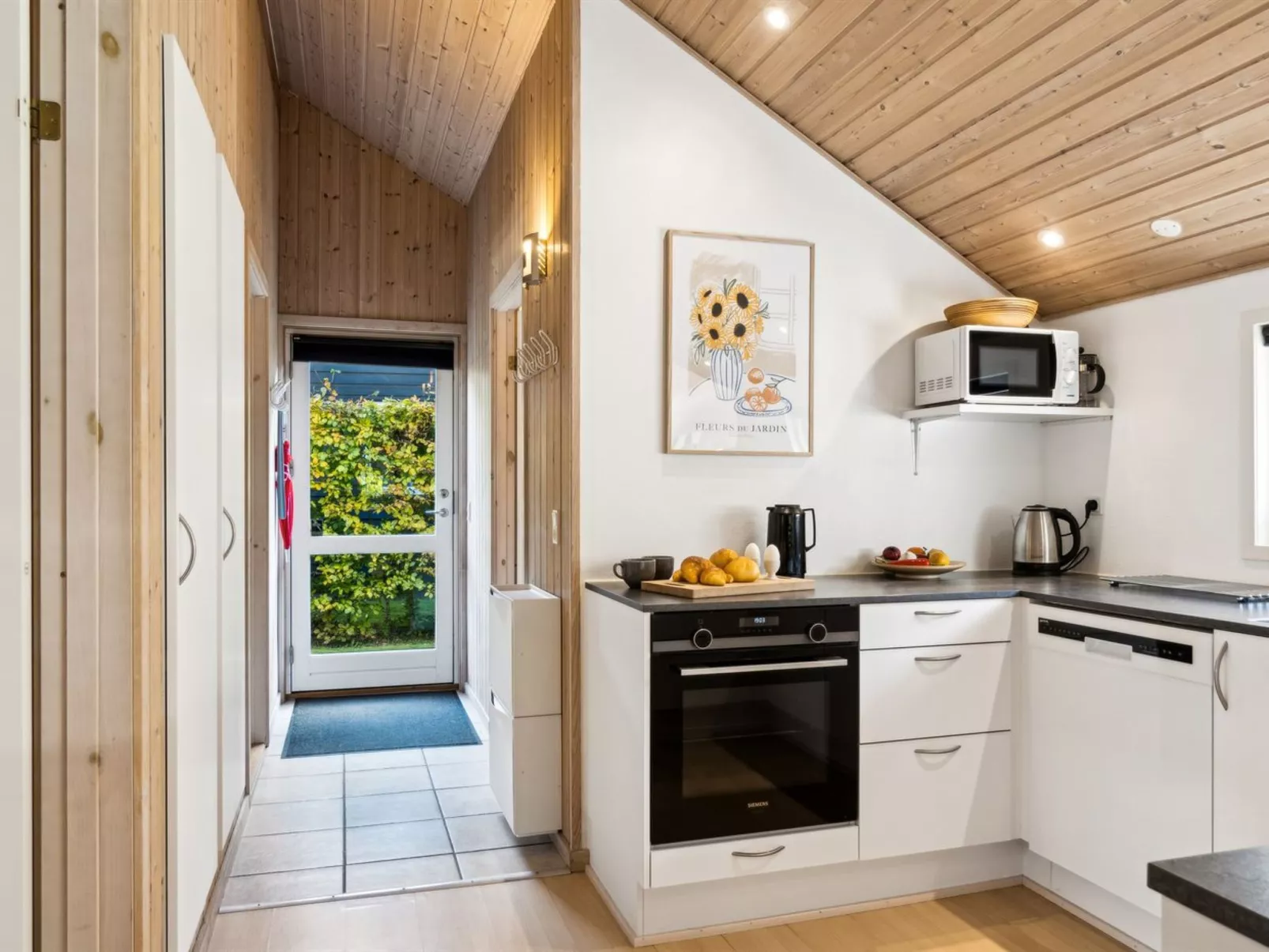 "Solborg" - 800m from the sea-Inside