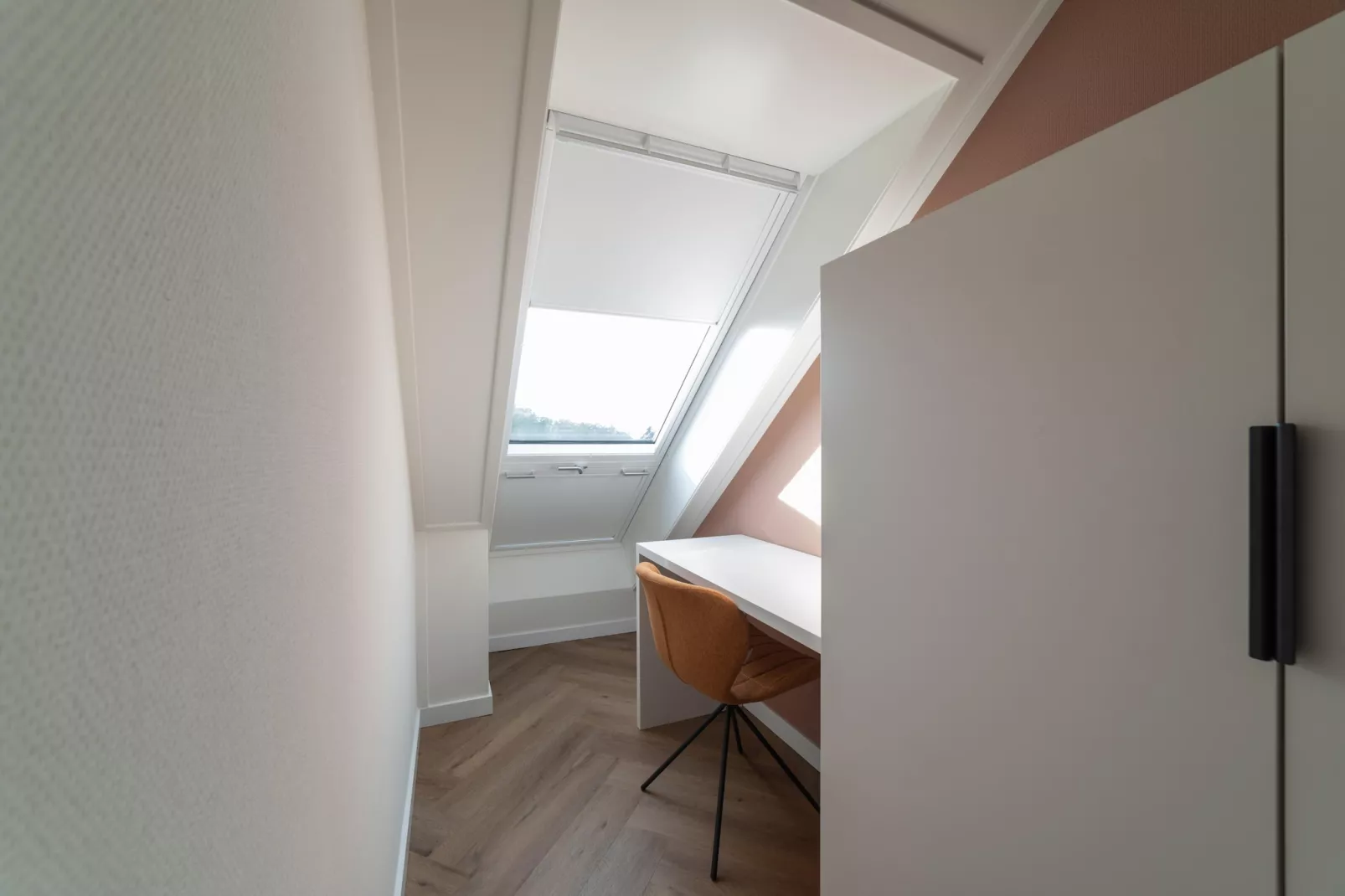 12 persoons Stadvilla met Jacuzzi-Chambre