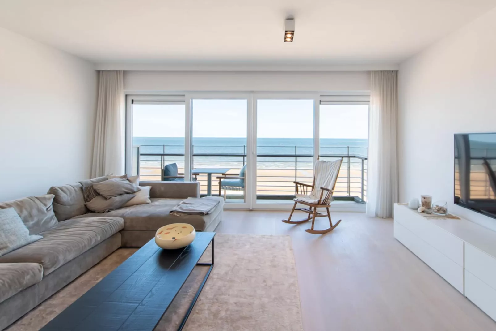 Vent de Sable-Living room