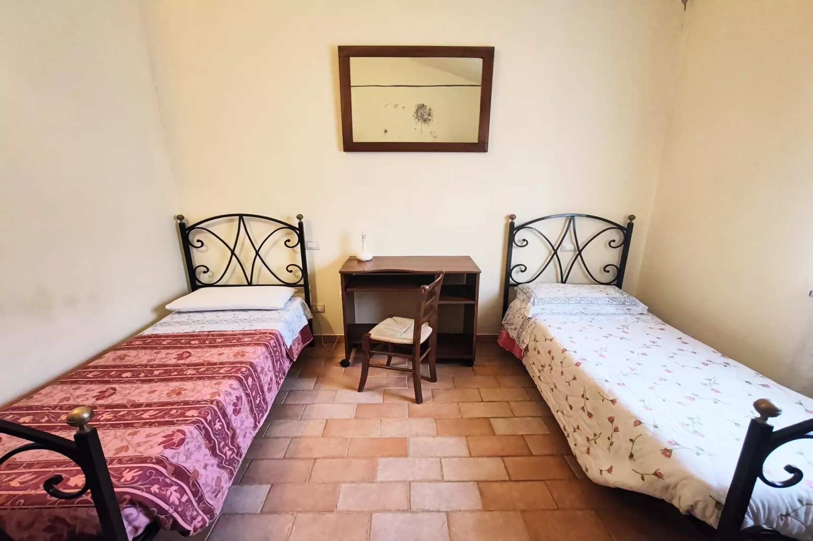 Sangiovese-Bedroom