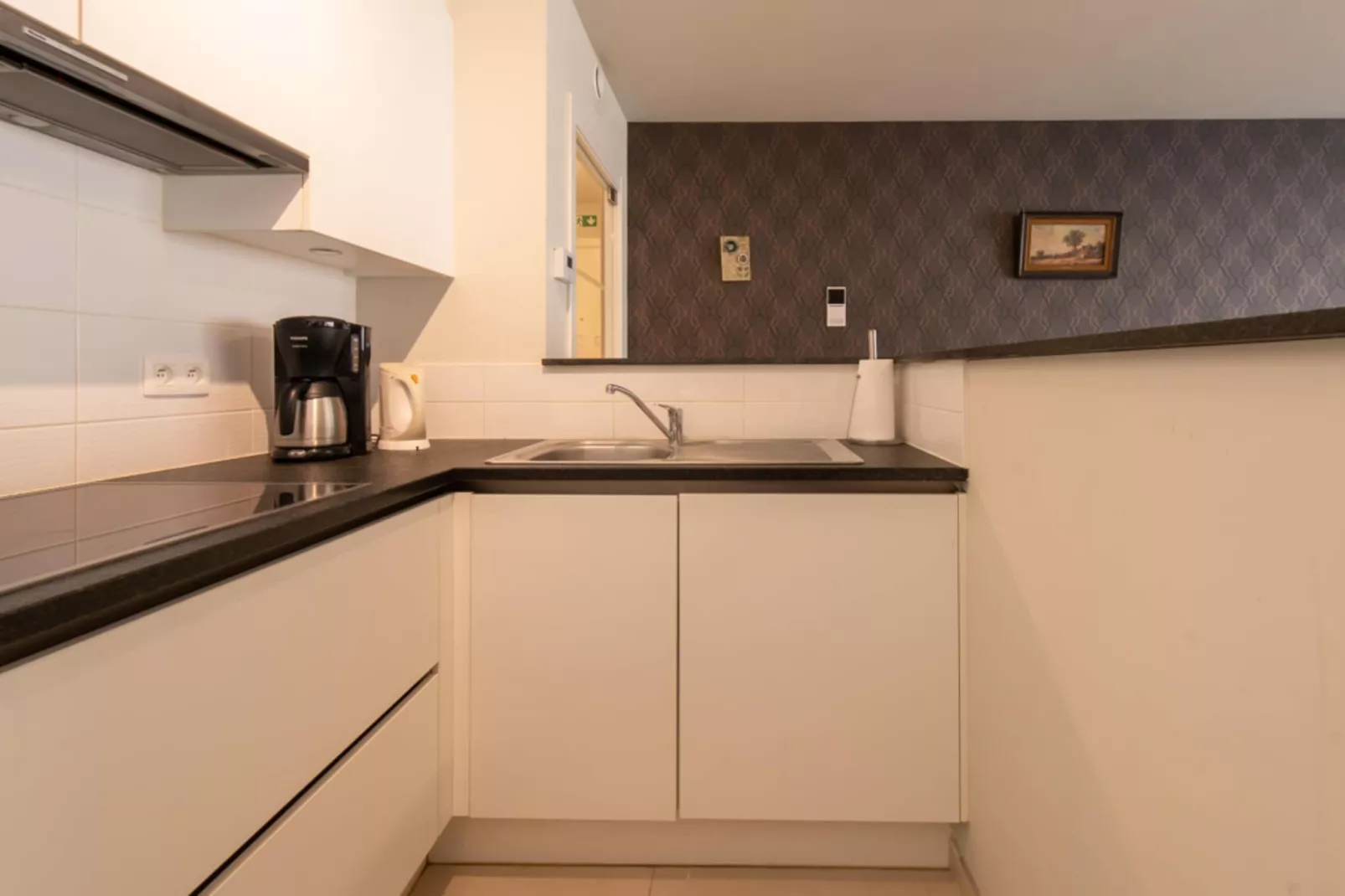 Triton 1-Kitchen