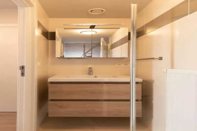 Triton 1-Bathroom