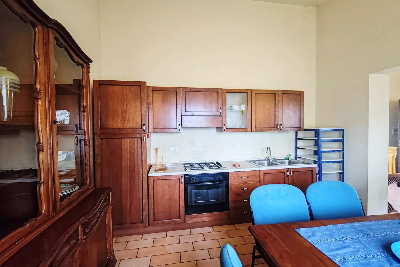 Sagrantino-Kitchen