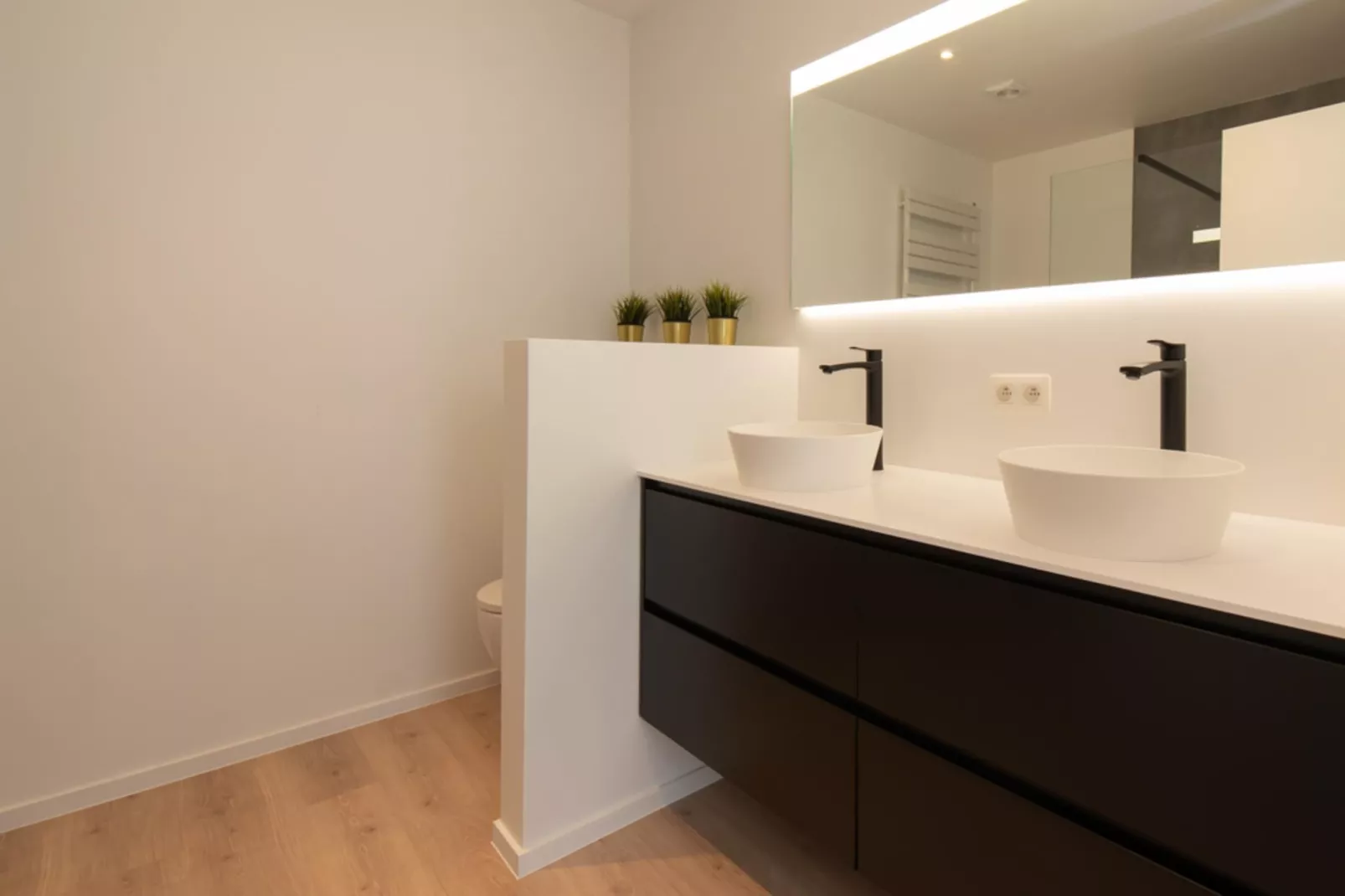 Sun Beach-Bathroom
