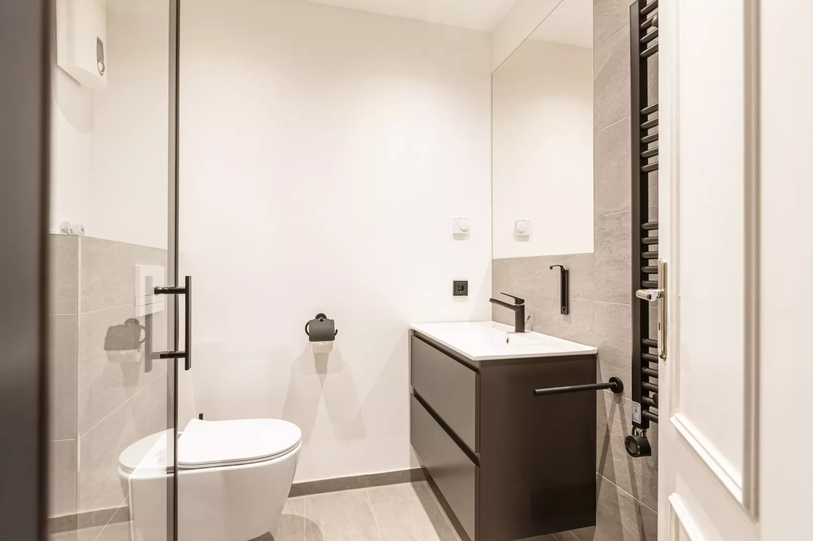 Saalbach Suite 6-Bathroom
