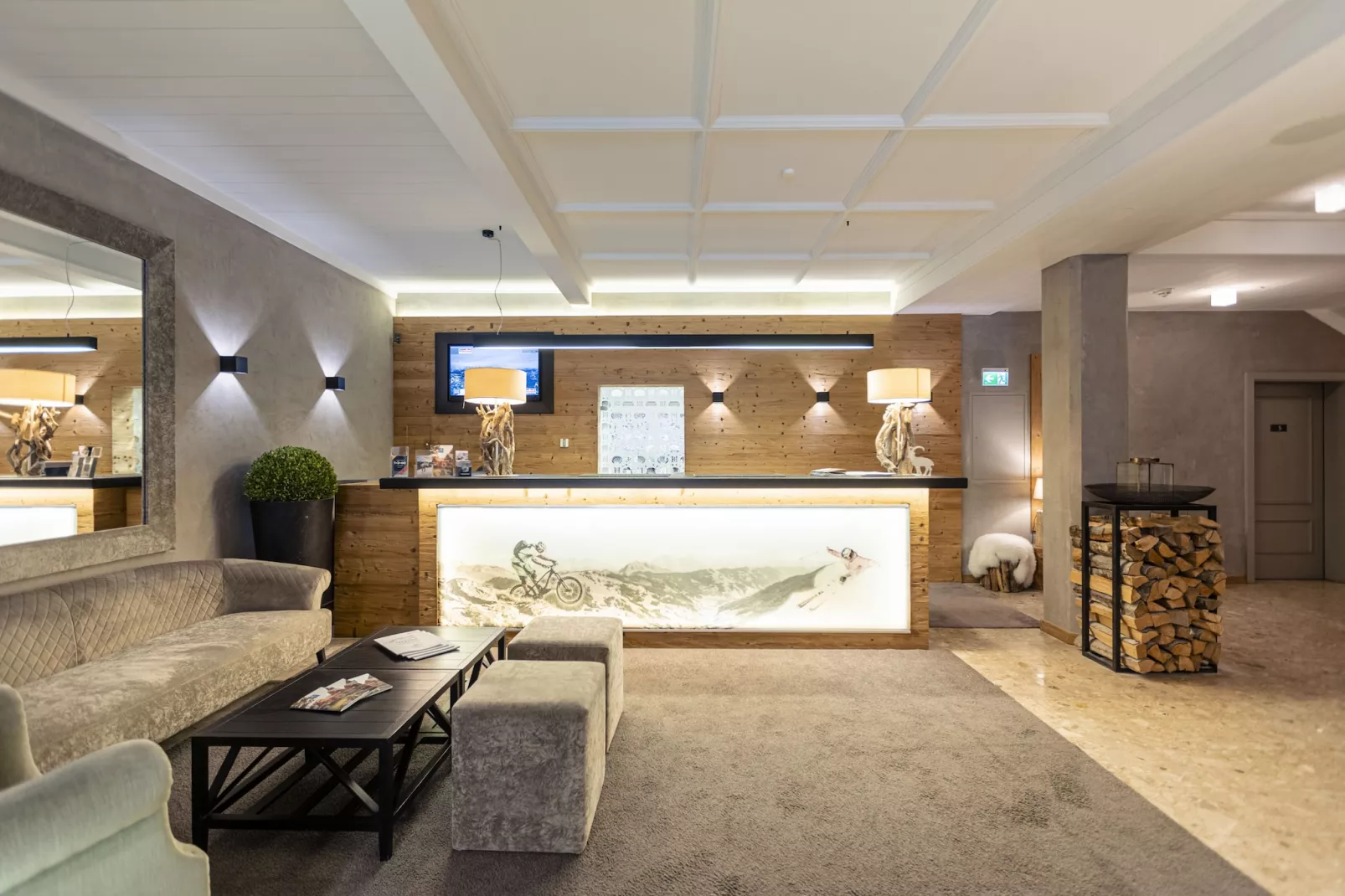 Saalbach Suite 6-Reception hall