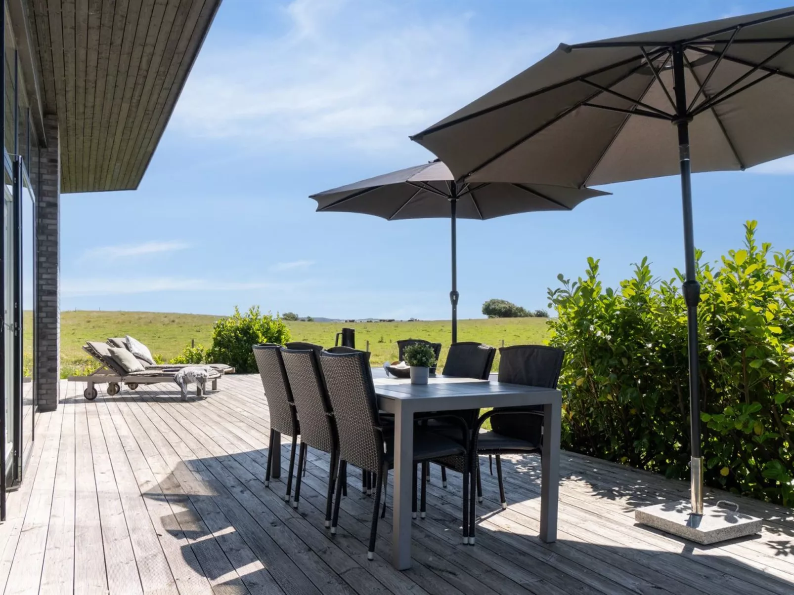 "Bæver" - 200m from the sea-Outside
