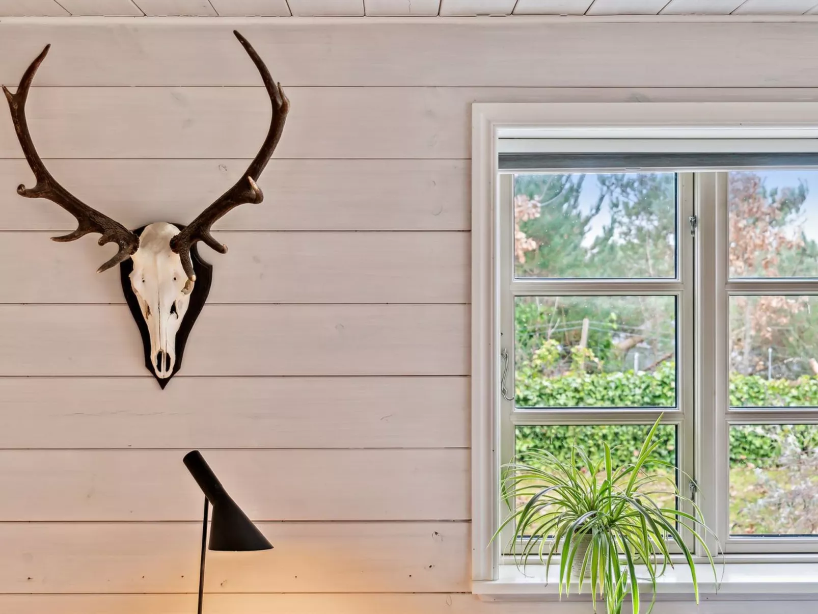 "Ingert" - 1km from the sea-Inside