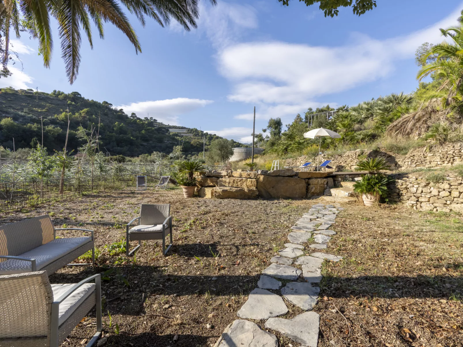Villa Miró-Outside