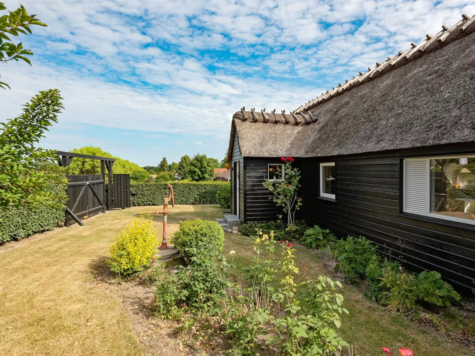 "Edithe" - 250m from the sea-Draußen