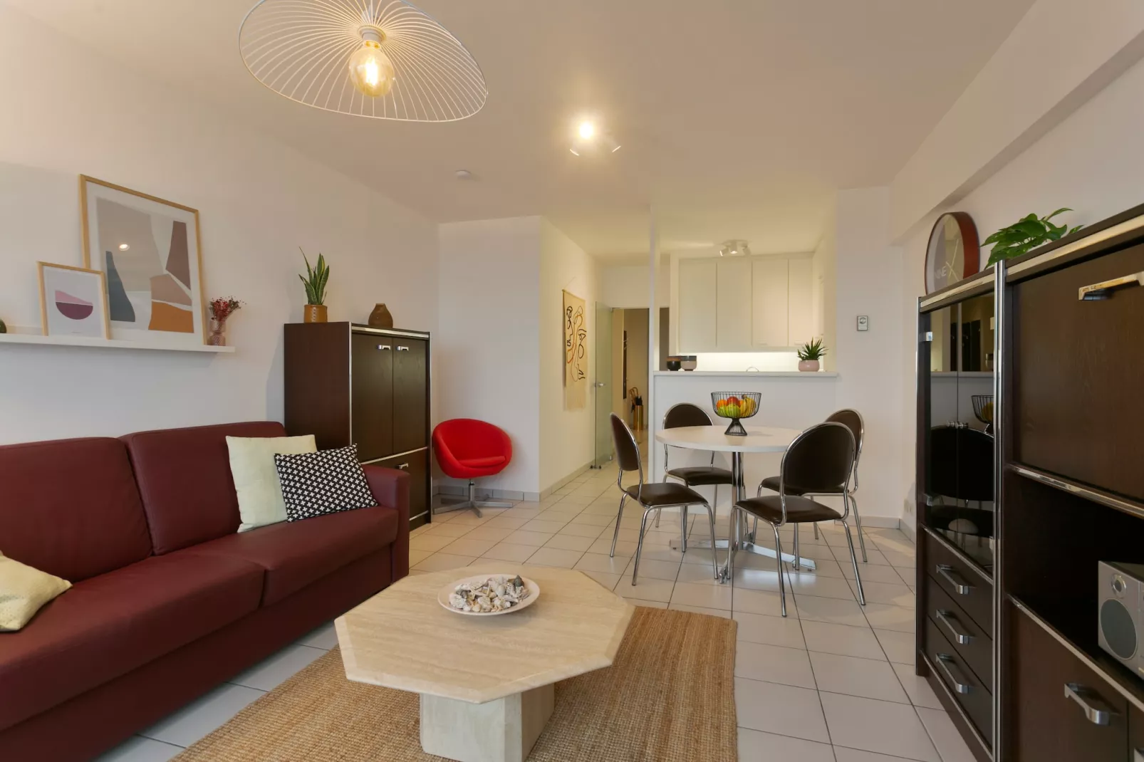 MALIBU SANDS - 2C-Living room
