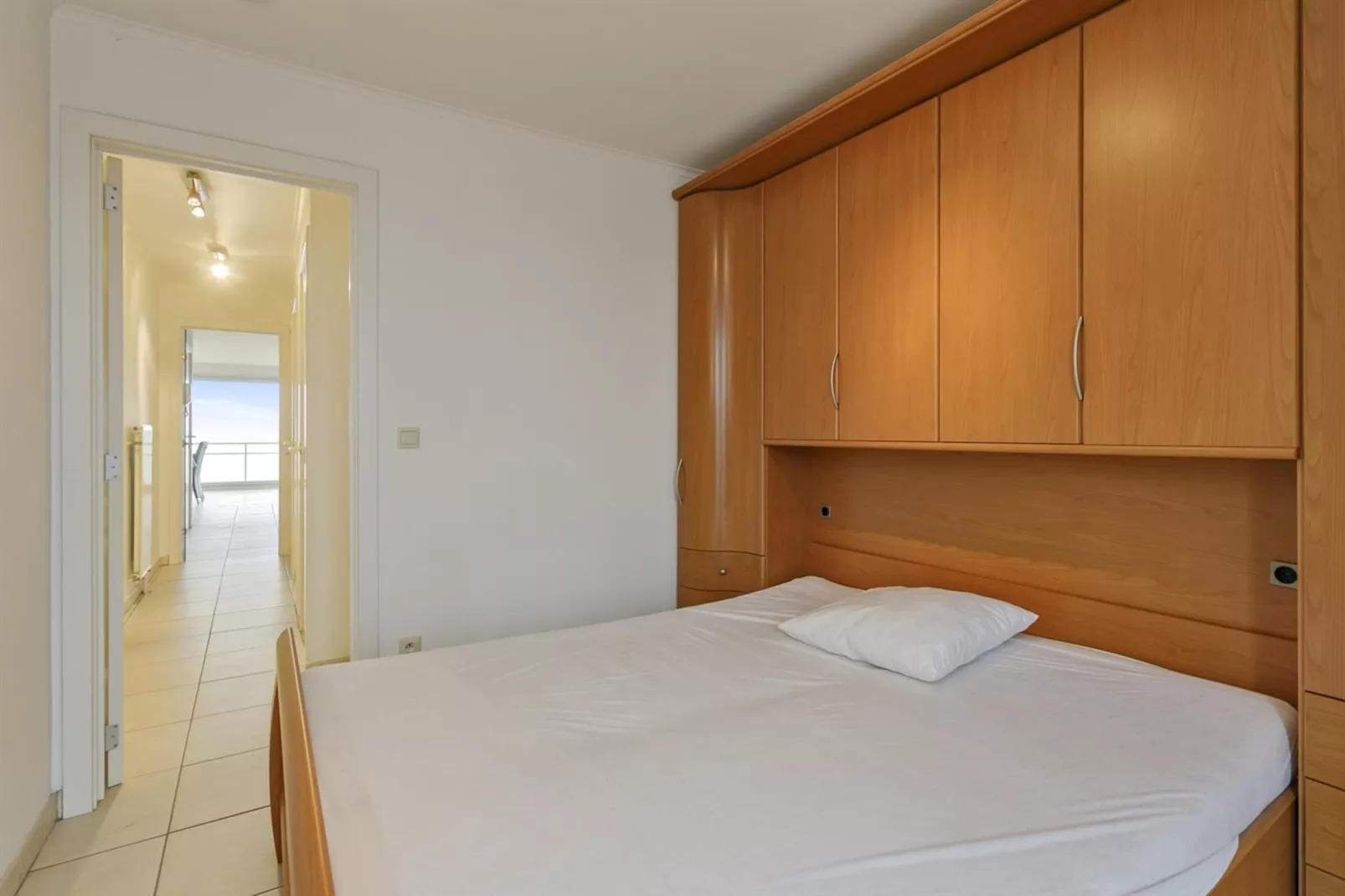 LUXBEACH - 7TH-Bedroom