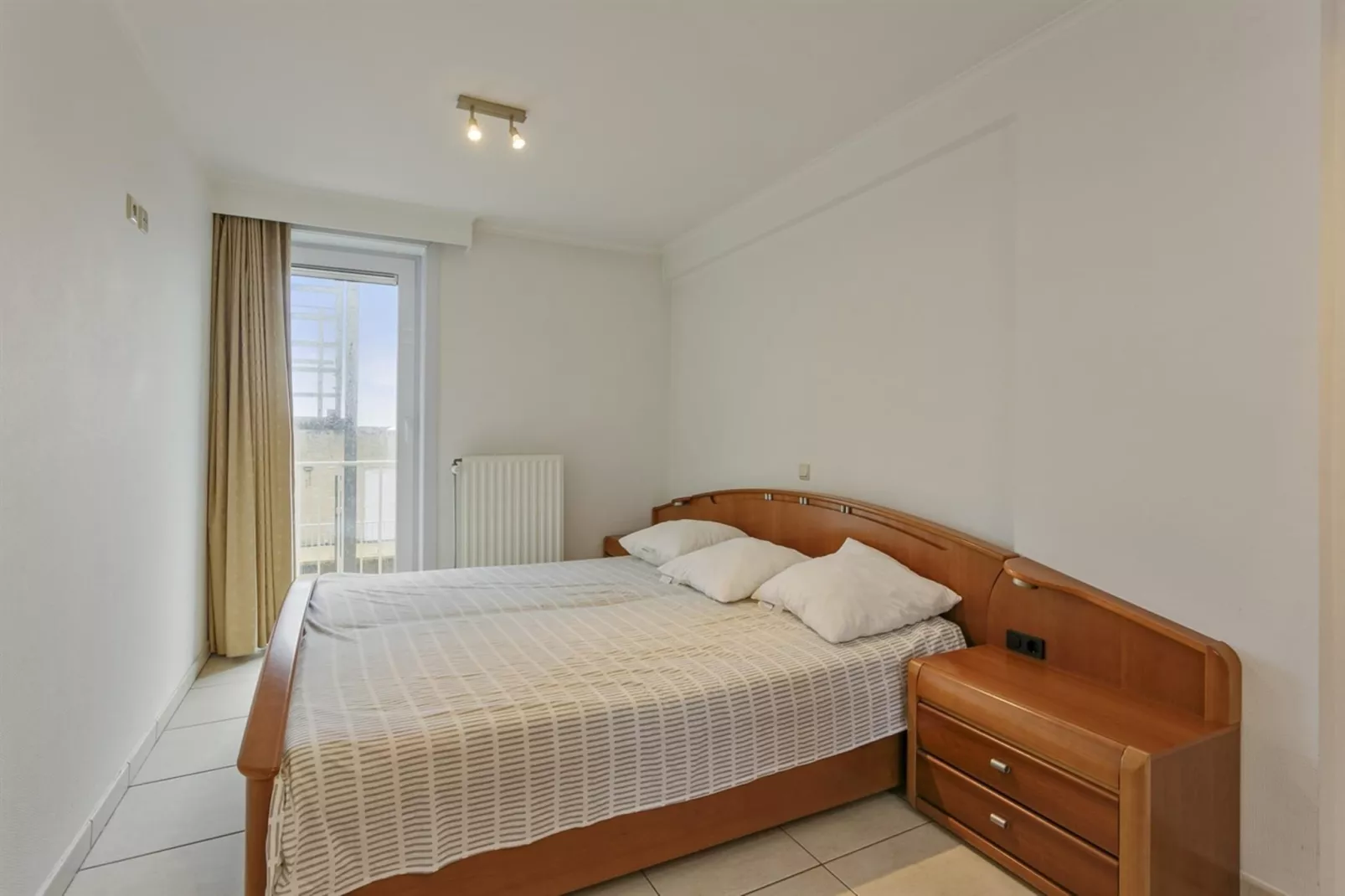LUXBEACH - 7TH-Bedroom