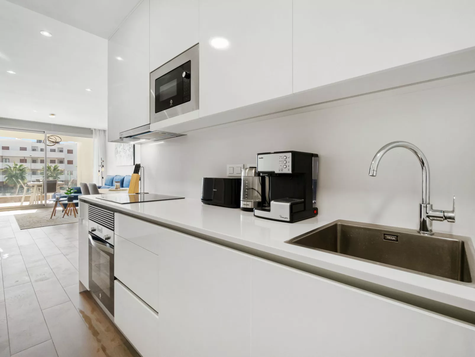 Ema Residencial-Inside