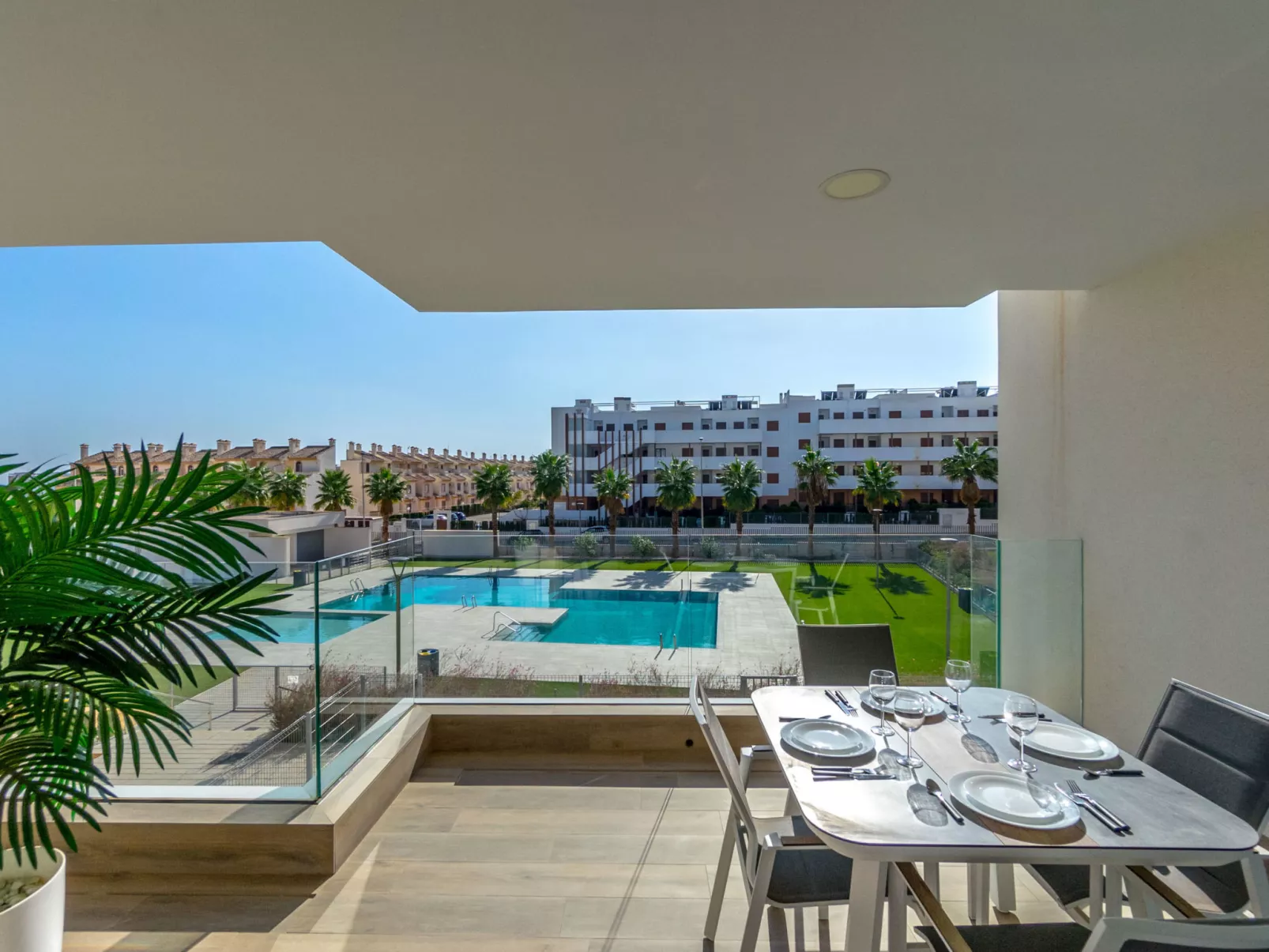 Ema Residencial-Outside
