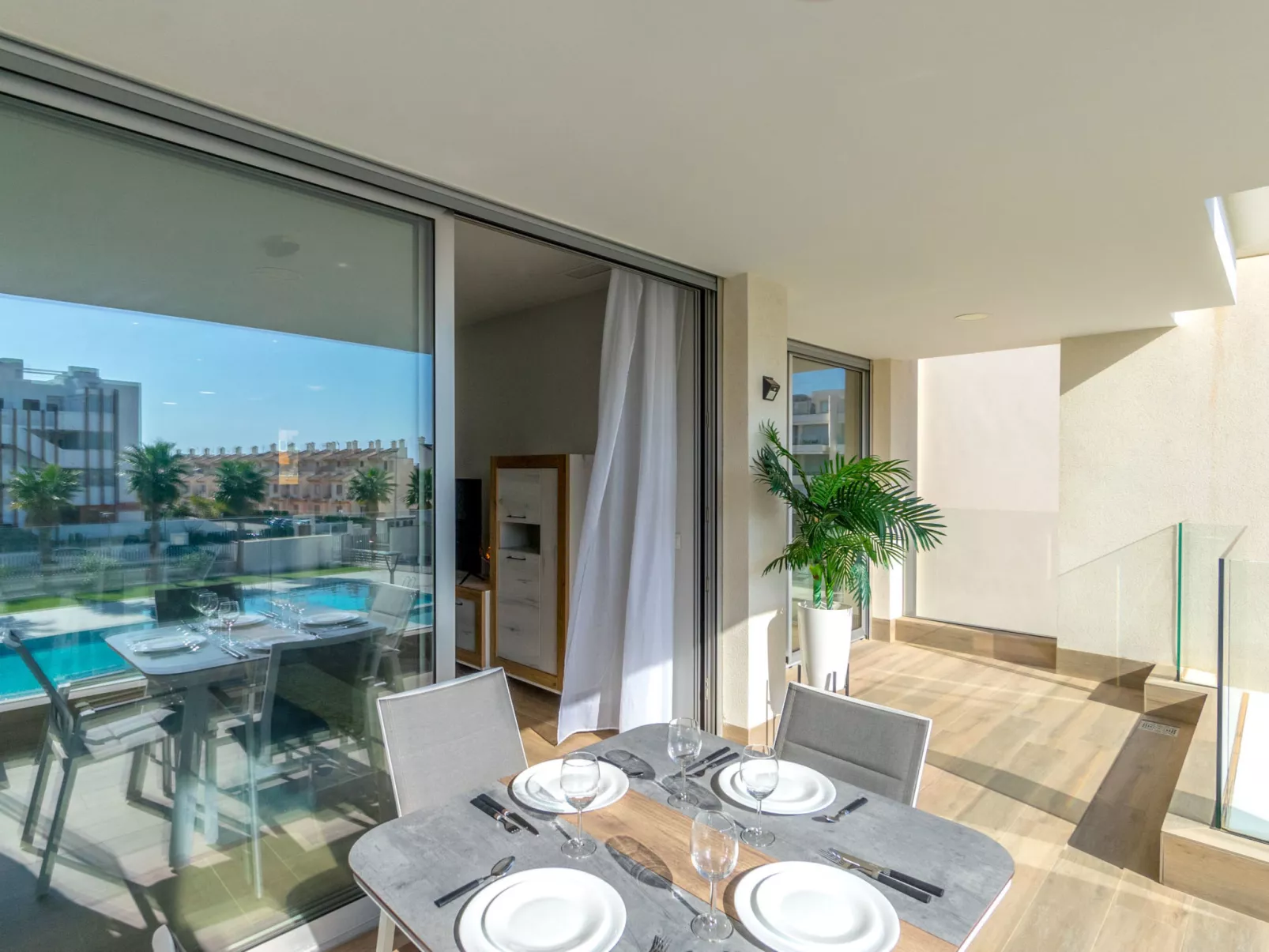 Ema Residencial-Outside