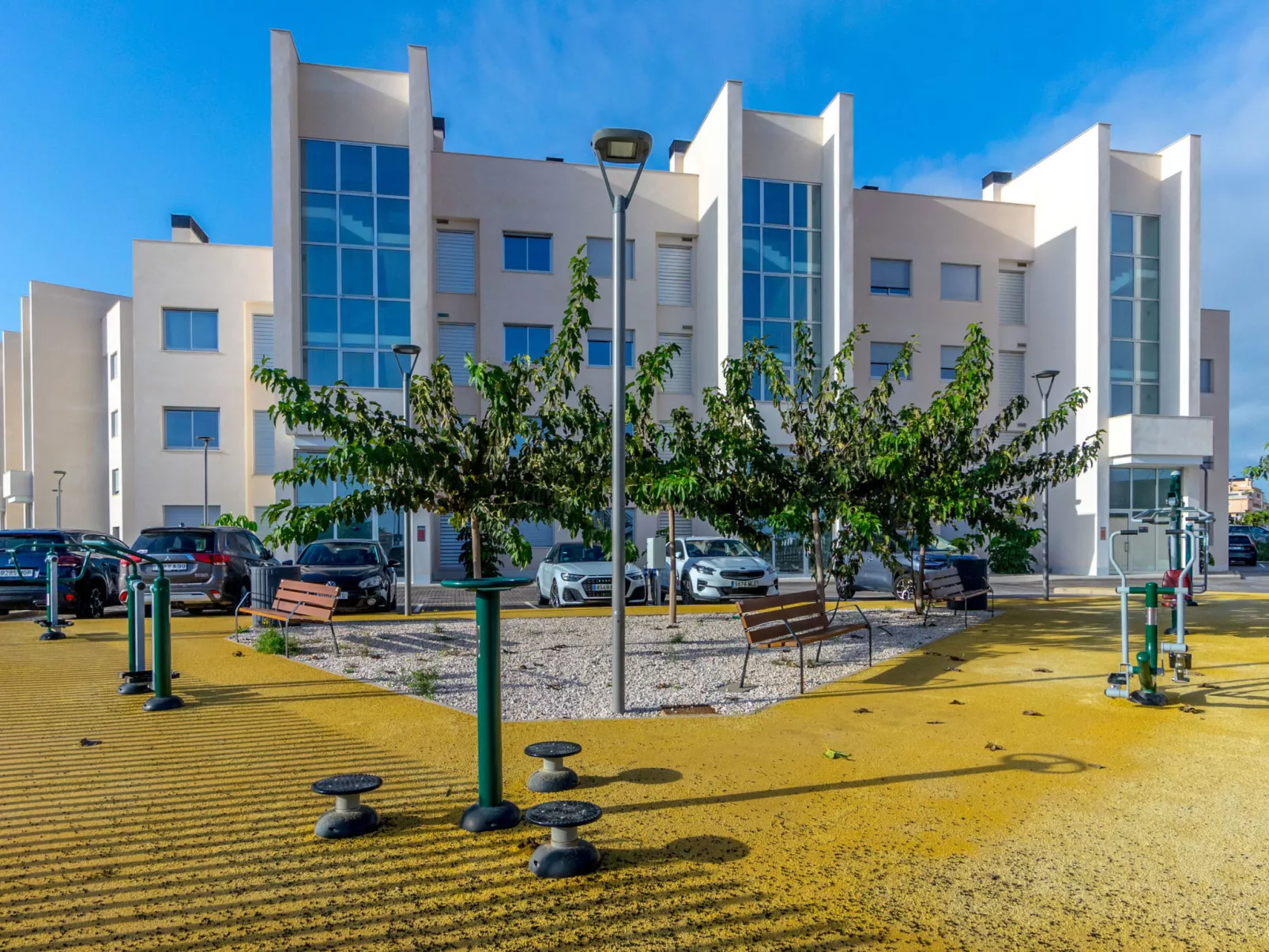Ema Residencial-Outside
