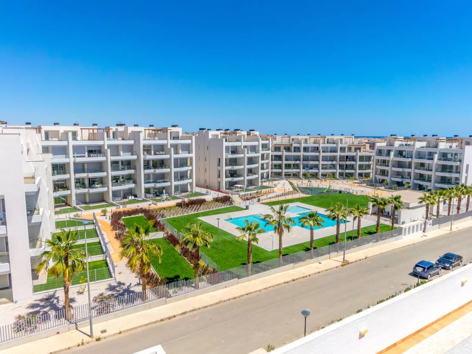 Ema Residencial-Outside