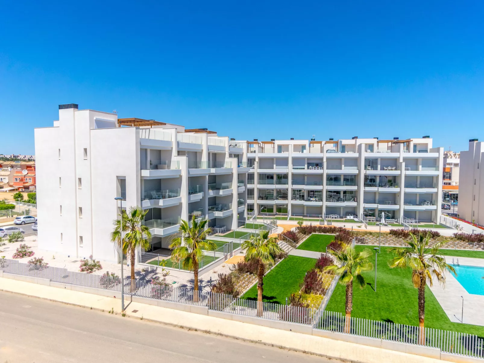 Ema Residencial-Outside