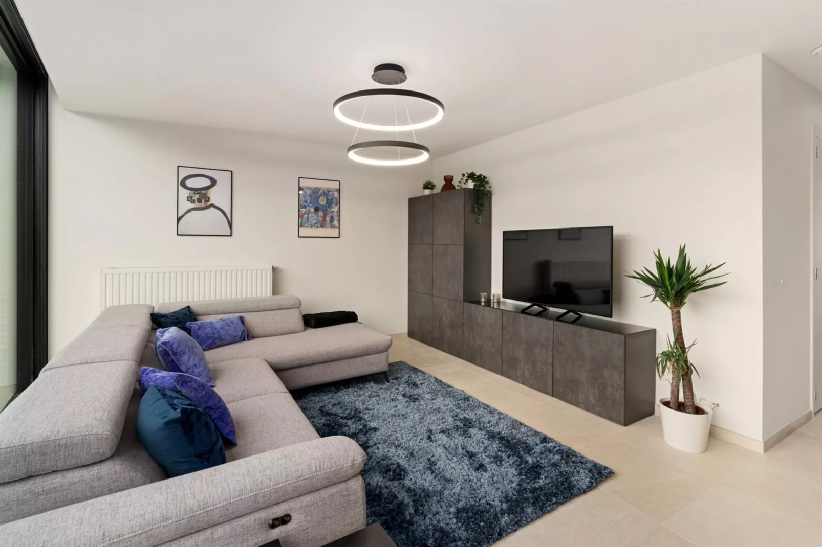 FREDERIC - 32-Living room