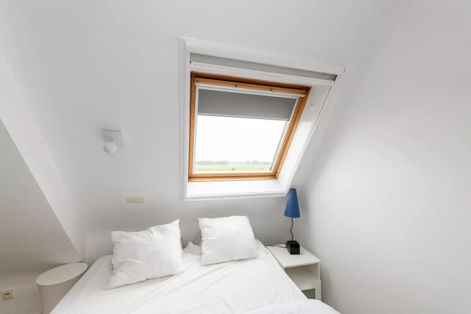 NWD40D0202-Bedroom