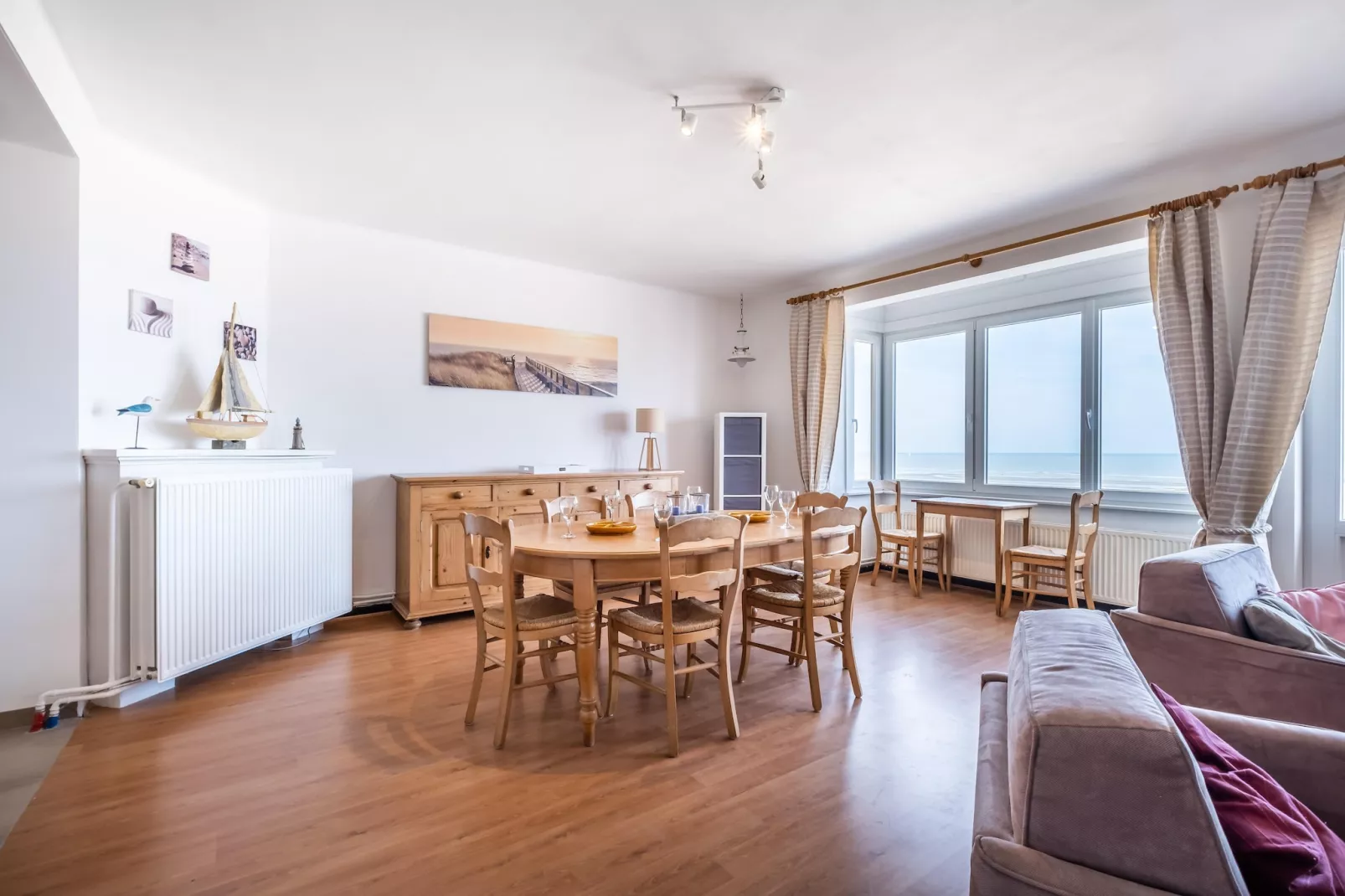 Neptune 301-Dining room