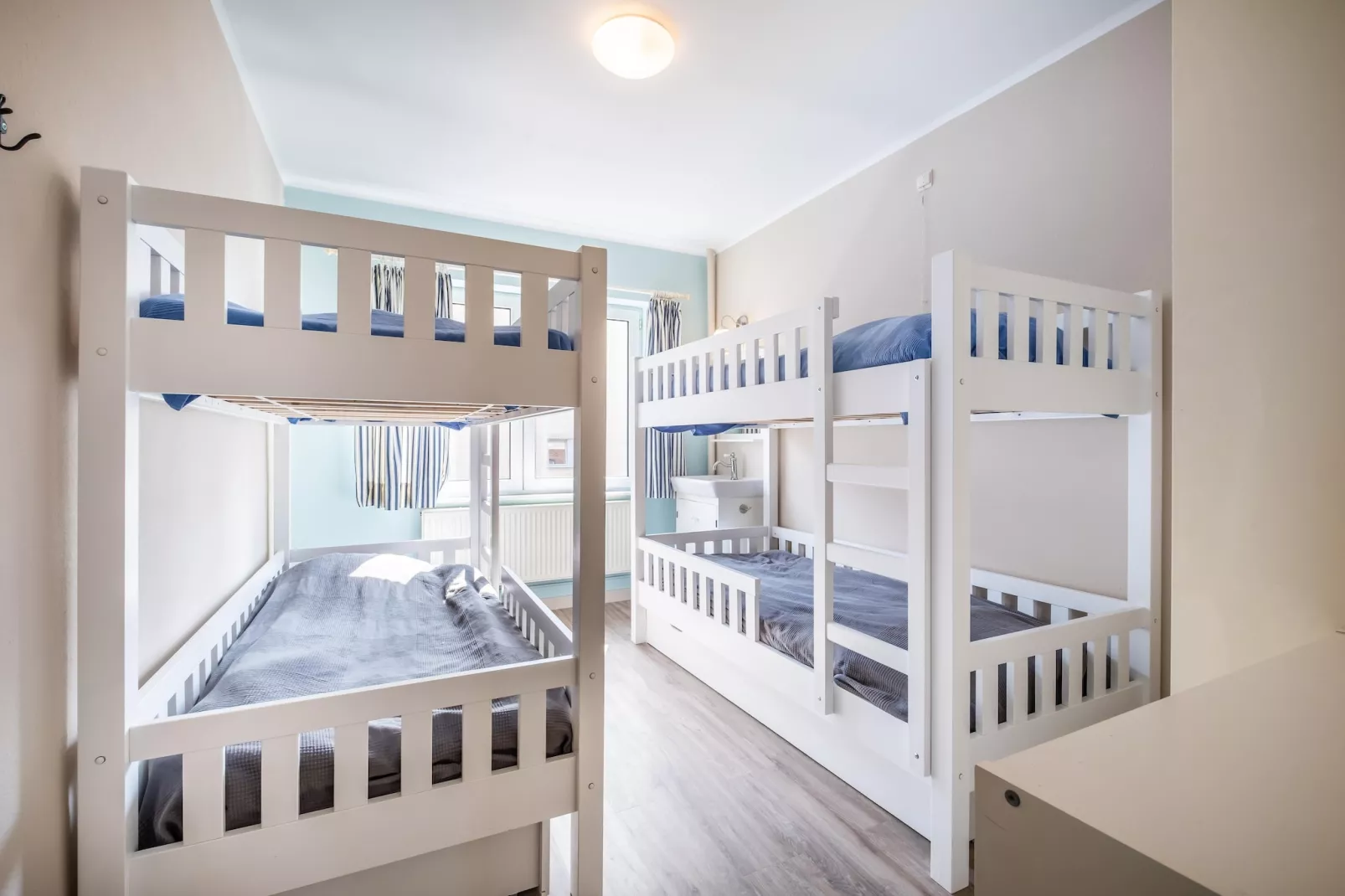 Neptune 301-Bedroom